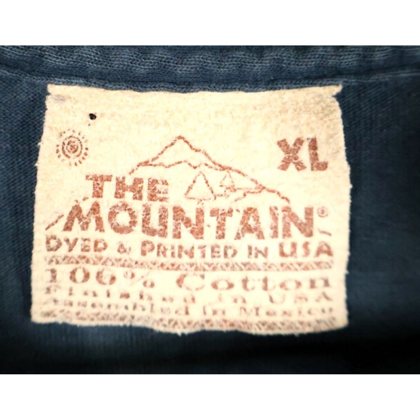 The Mountain VINTAGE The Mountain 3 Wolves Moon T-Shirt Adult XL Gray Tie Dye VTG Moon, Animals, Nature, Outdoor Shirt Mens XL Gray Size US XL / EU 56 / 4 - 3 Thumbnail
