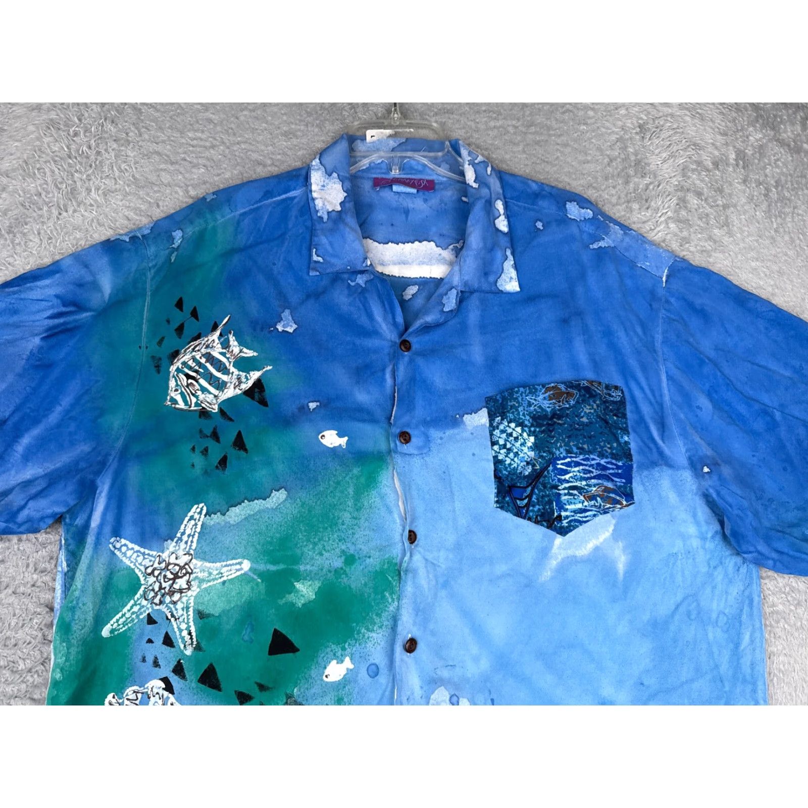 Vintage VINTAGE Crazy Fish Shirt Men 2XL XXL Blue Ocean Hawaiian Button Cotton Made USA Size US XXL / EU 58 / 5 - 4 Thumbnail