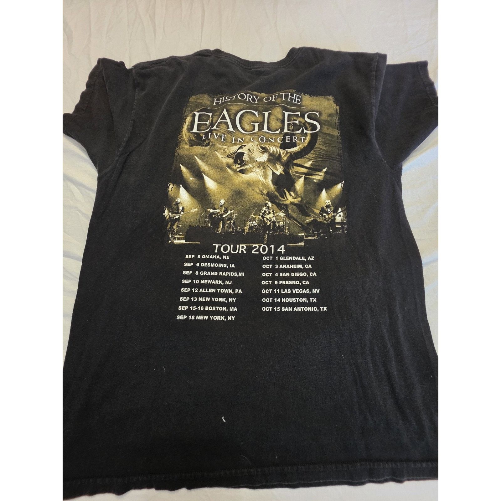 Other Eagles Band Shirt 2014 Men's Size Large Black Short Sleeve Size US L / EU 52-54 / 3 - 4 Thumbnail