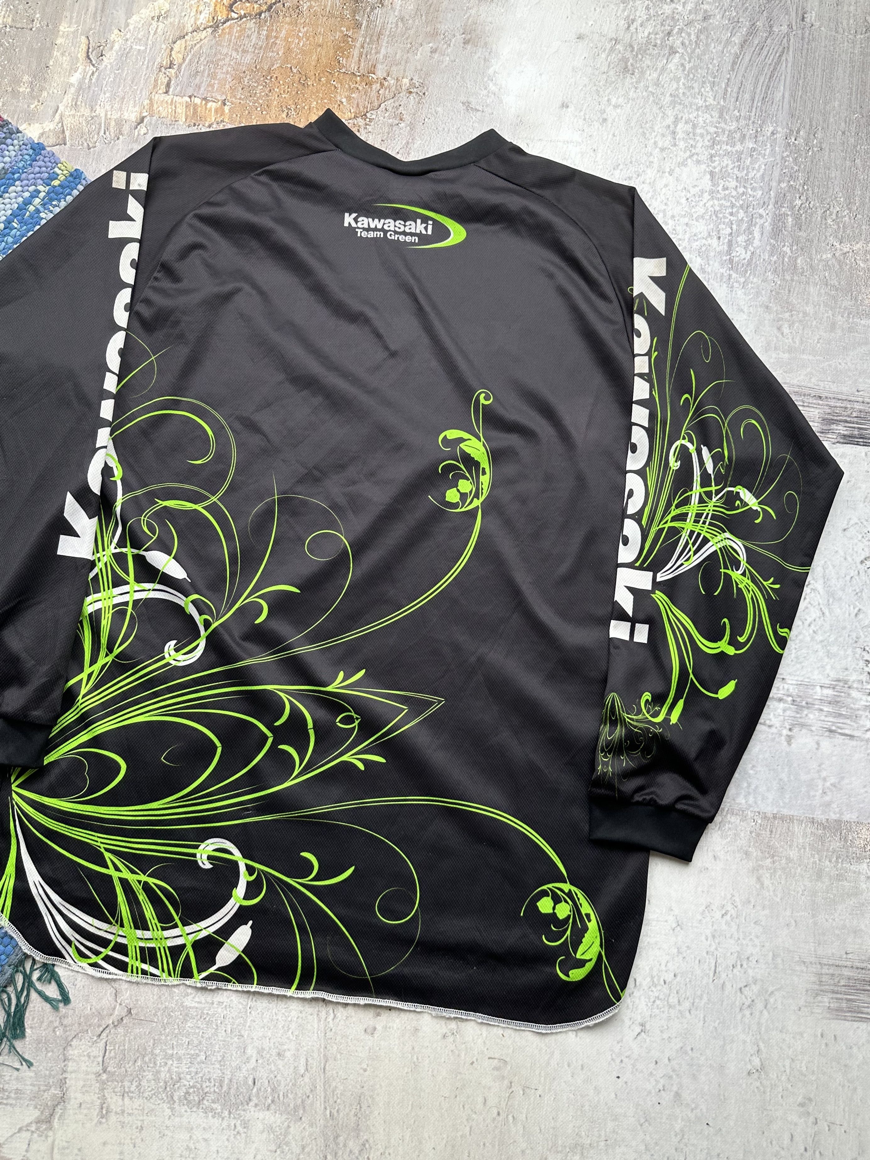 Japanese Brand Kawasaki Vintage Moto Racing Jersey A188(119) Size US XL / EU 56 / 4 - 11 Thumbnail