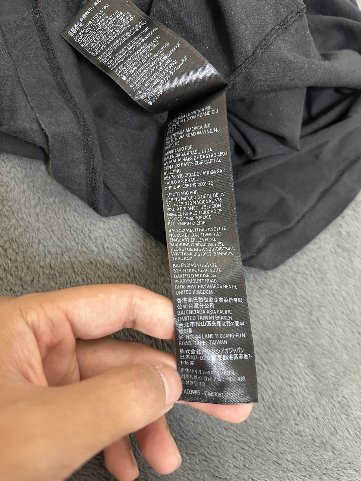 Balenciaga AW24 Pigalle Tee Size US L / EU 52-54 / 3 - 8 Thumbnail
