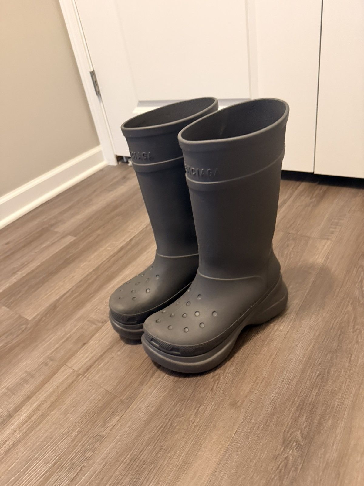 Balenciaga Grey Balenciaga x Crocs Boot Size US 11 / EU 44 - 5 Thumbnail