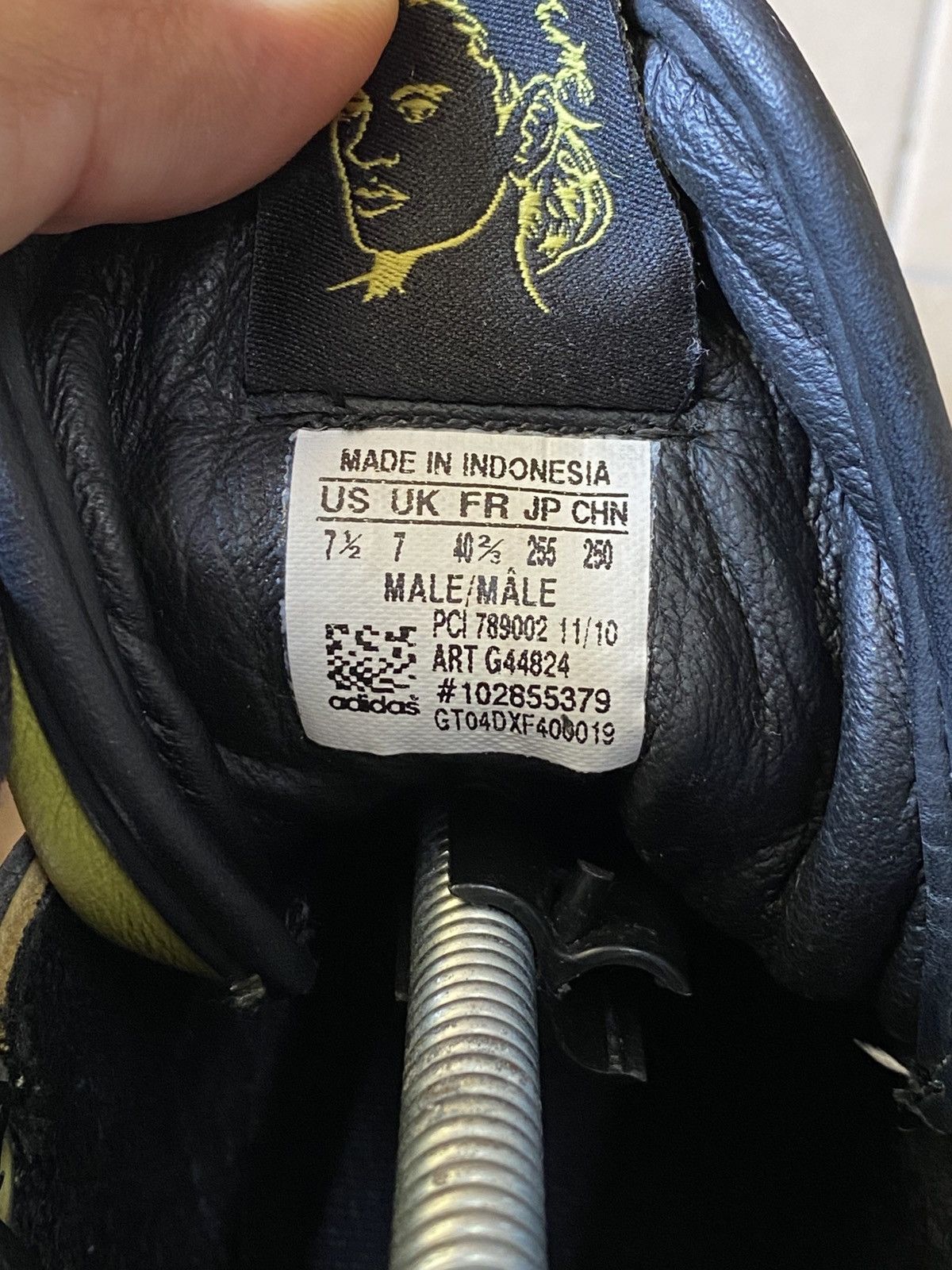 Adidas × Jeremy Scott Adidas x jeremy scoot wings shoes Size US 7.5 / EU 40-41 - 2 Thumbnail