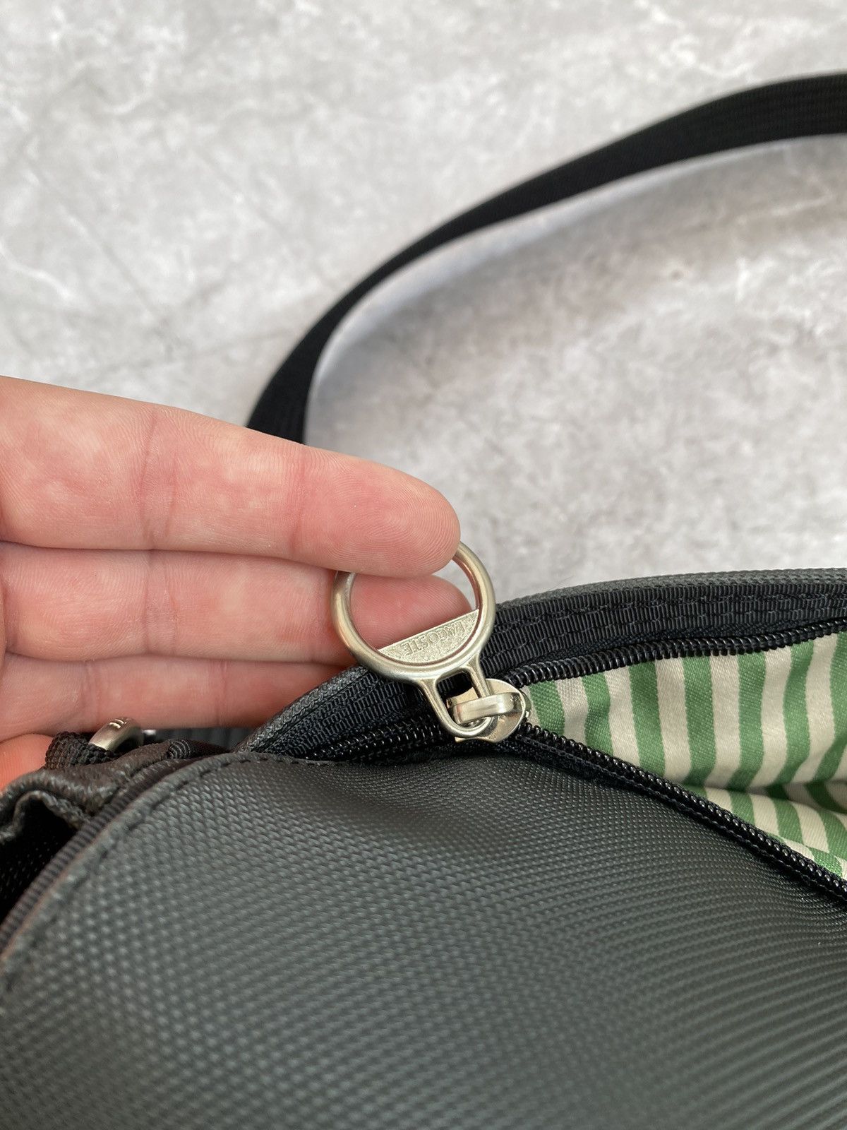 Lacoste Vintage Y2K Lacoste Crossbody Messenger Bag Adjustable Strap Size ONE SIZE - 16 Thumbnail
