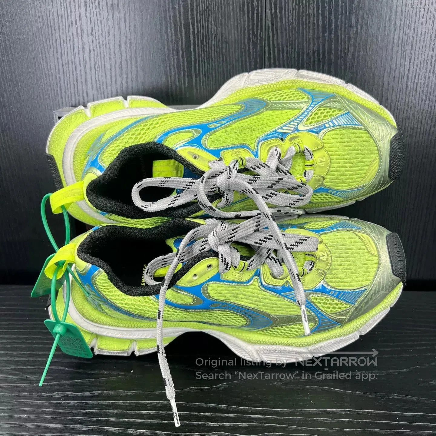 Balenciaga Green Mesh Lowtop Sneakers Size 9. Size US 9 / EU 42 - 2 Thumbnail