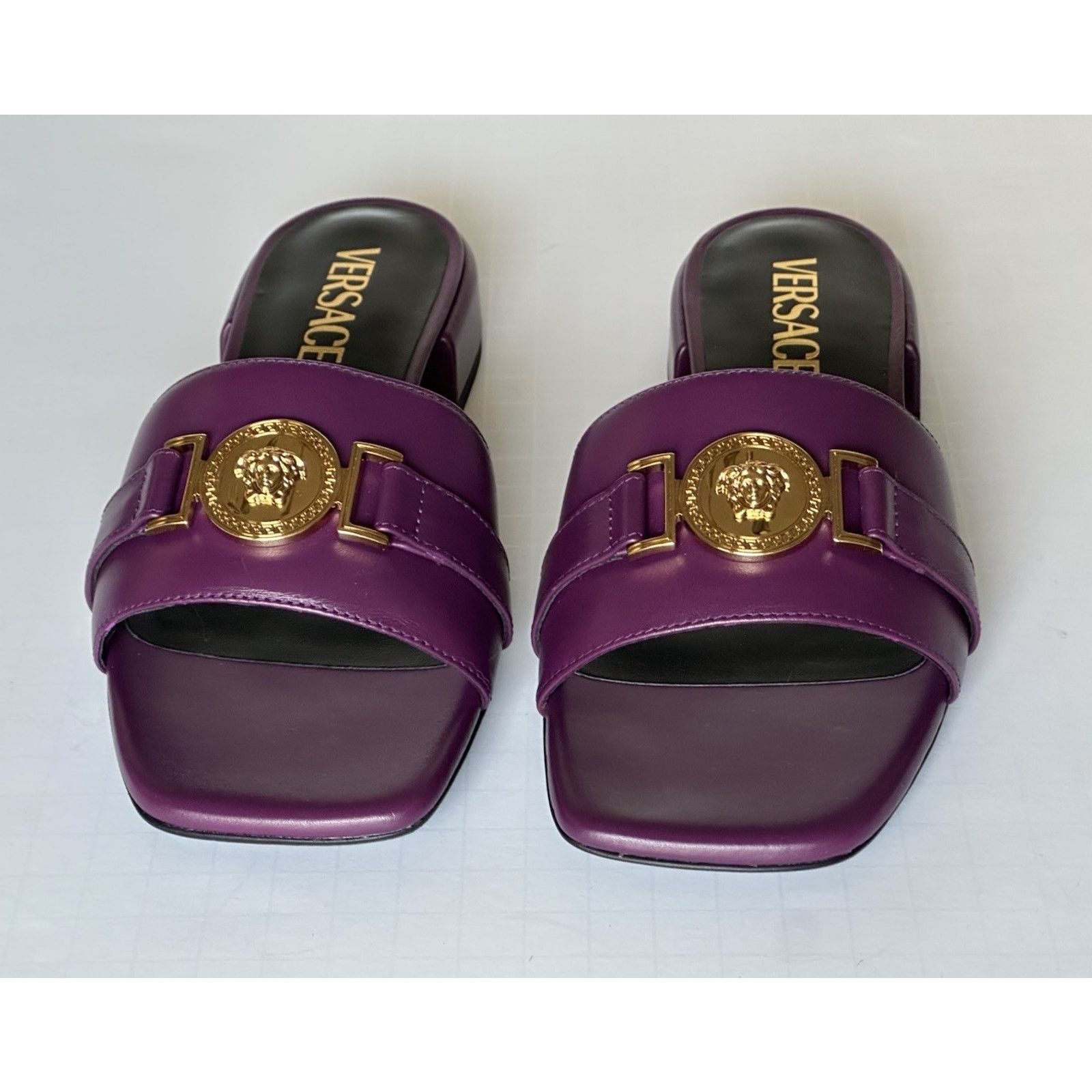 Versace VERSACE Medusa Women's Plum Sandals 6 US (36 Euro) 1014748 Size US 6 / IT 36 - 8 Thumbnail