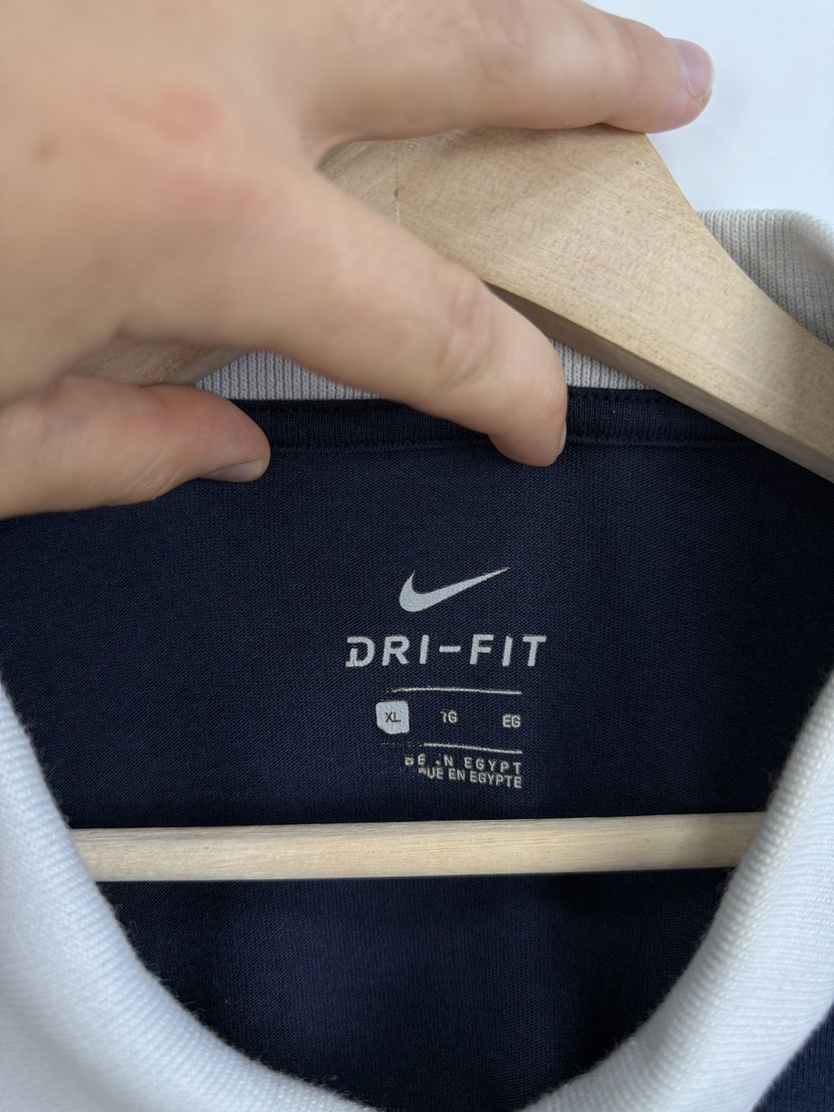 Nike 🇨🇭 Nike FCZ Zurich Switzerland Suisse Swiss Soccer T-Shirt Size US XL / EU 56 / 4 - 6 Thumbnail