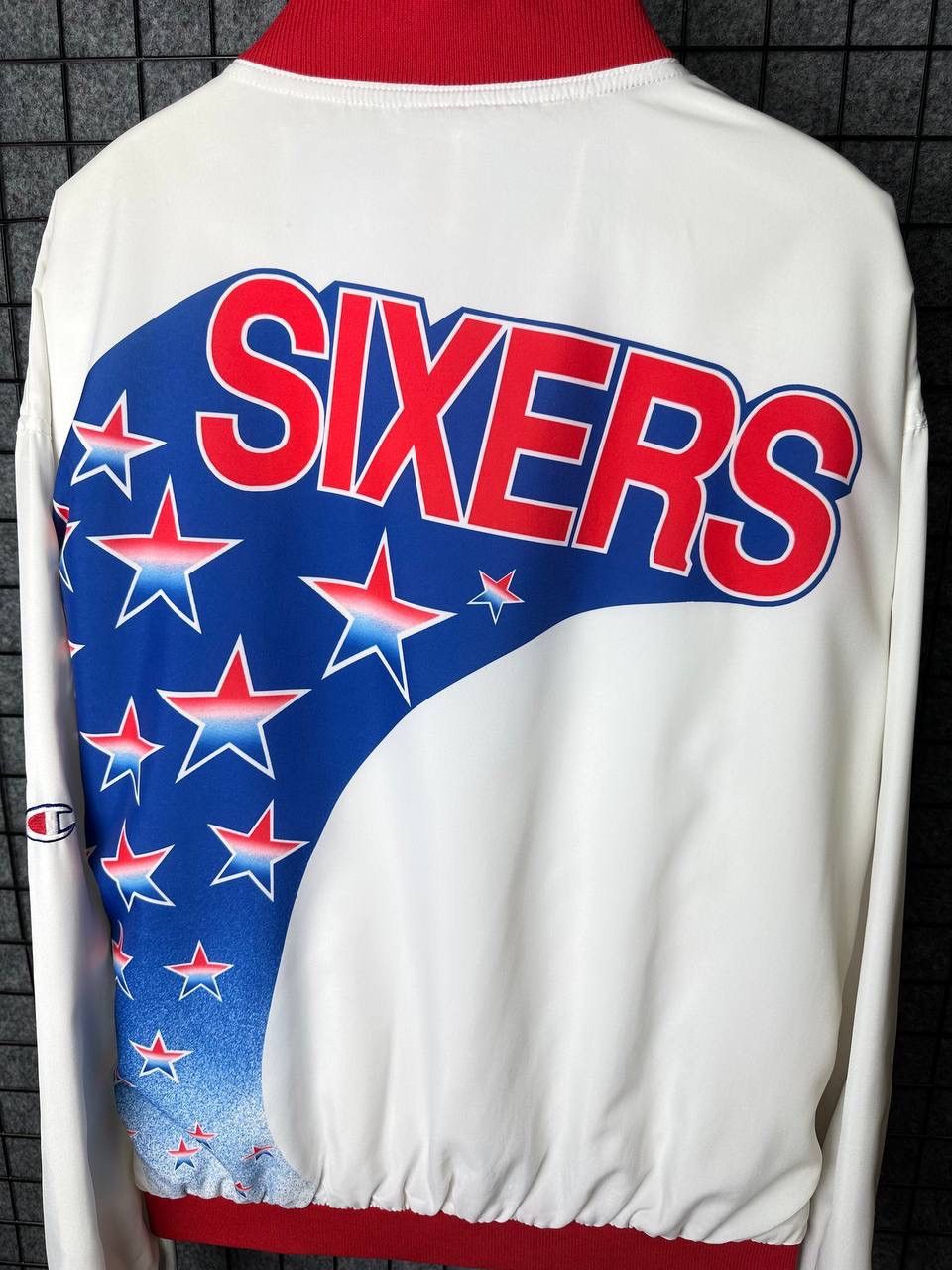 Champion Vintage 90s Champion NBA Philadelphia 76ers Stars Jacket Size US XL / EU 56 / 4 - 3 Thumbnail