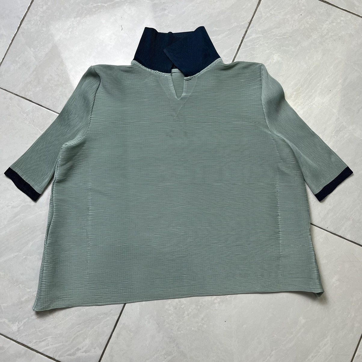 Issey Miyake pleatsme by issey miyake boxyfit Size ONE SIZE - 5 Thumbnail