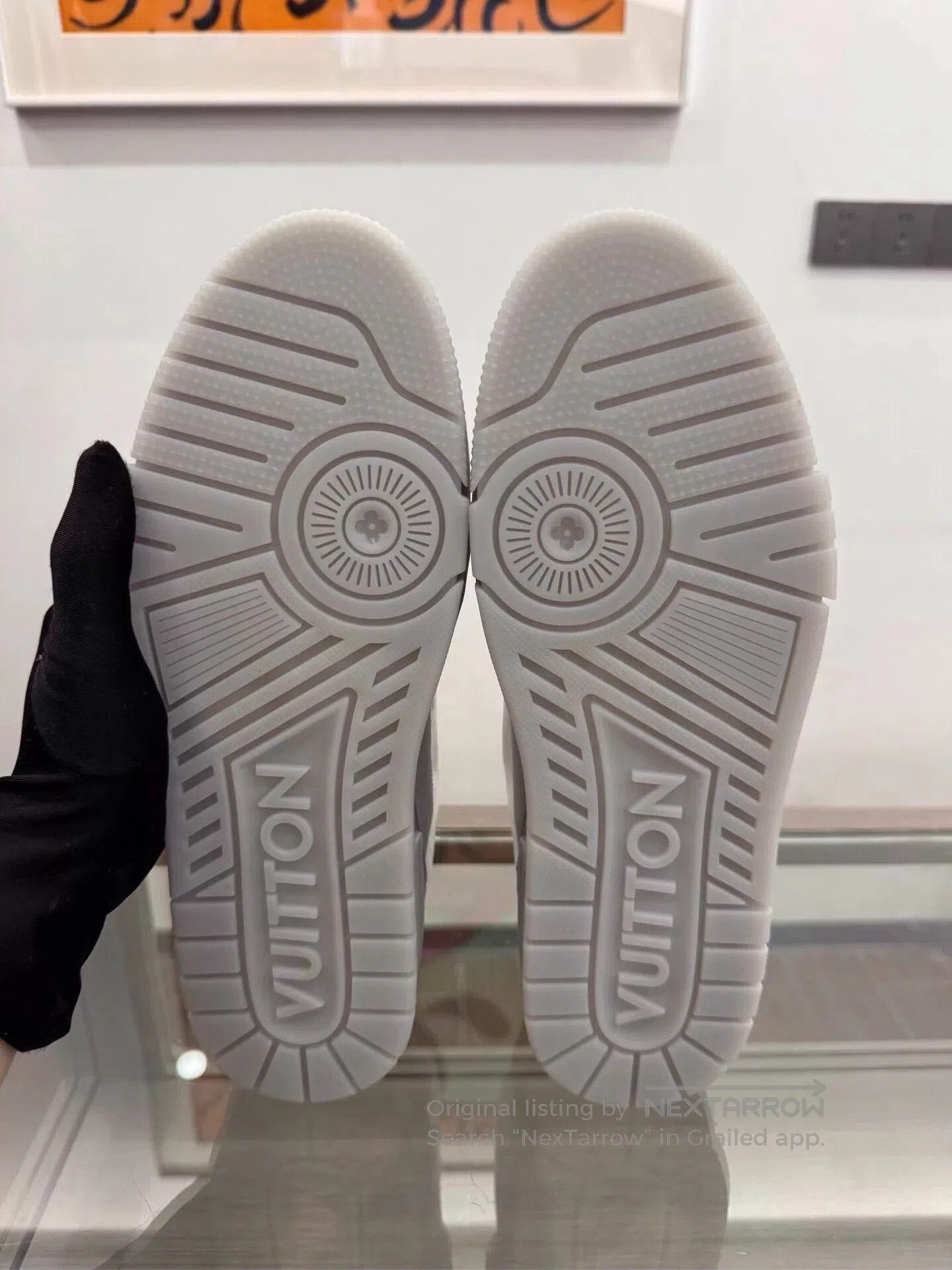 Louis Vuitton Gray Low-Top Sneakers Size 6.5. Size US 6.5 / EU 39-40 - 6 Thumbnail