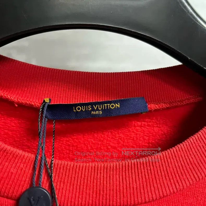 Louis Vuitton Louis Vuitton Red monogrammed printed crew neck long sleev Size US L / EU 52-54 / 3 - 3 Thumbnail