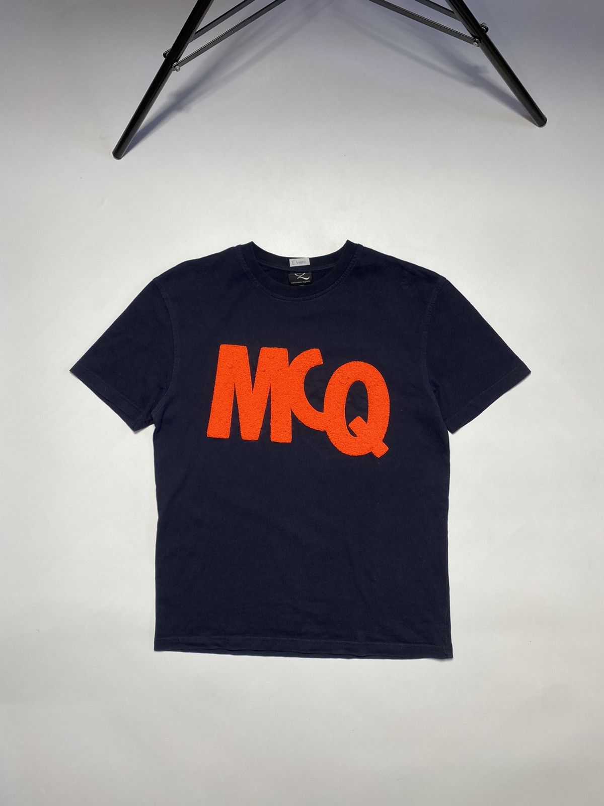 Alexander McQueen Alexander McQueen big teddy logo t-shirt size S Size US S / EU 44-46 / 1 - 1 Thumbnail