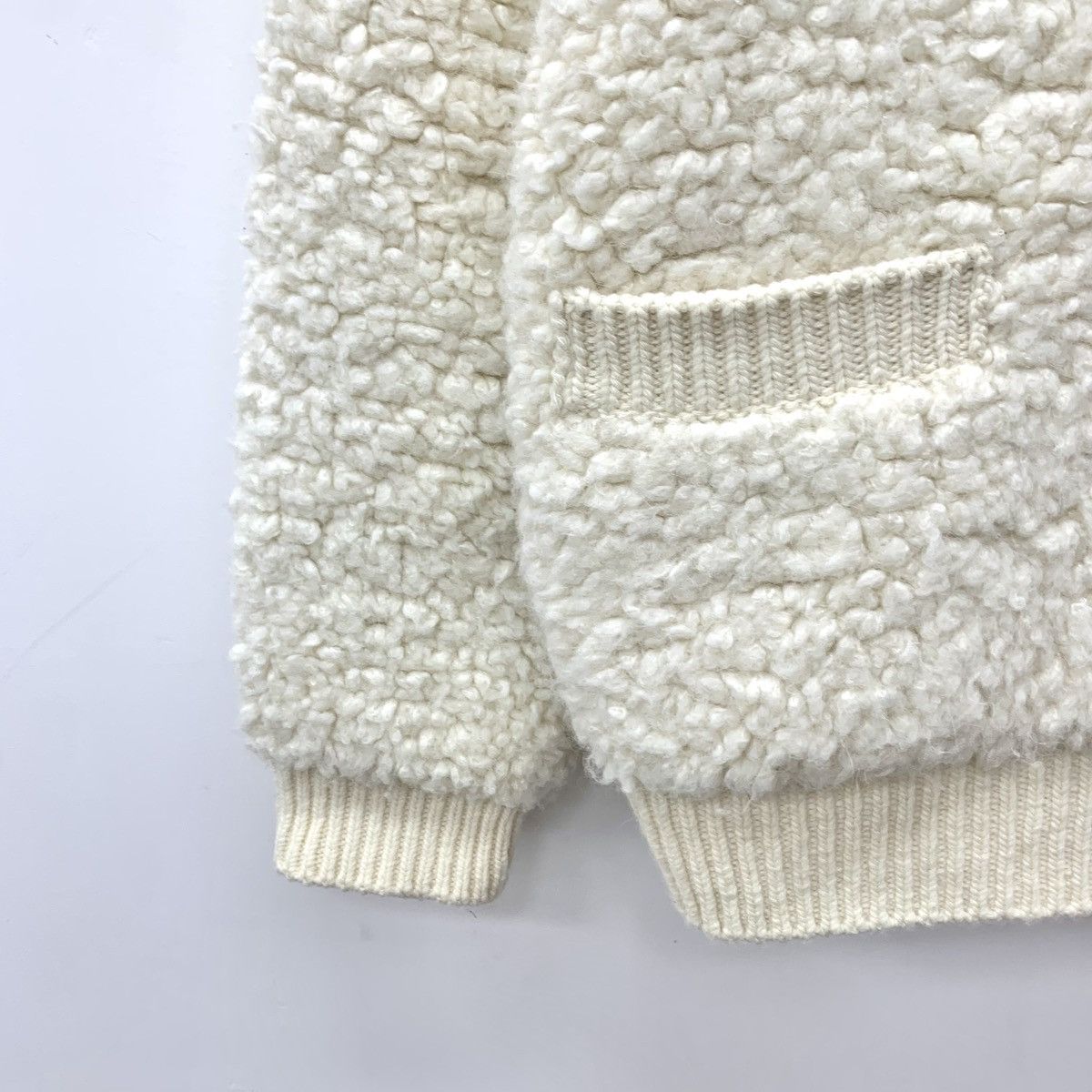 Celine Celine Beige Teddy Wool Lapel Long Sleeve Knit Sweater Size XS / US 0-2 / IT 36-38 - 4 Thumbnail