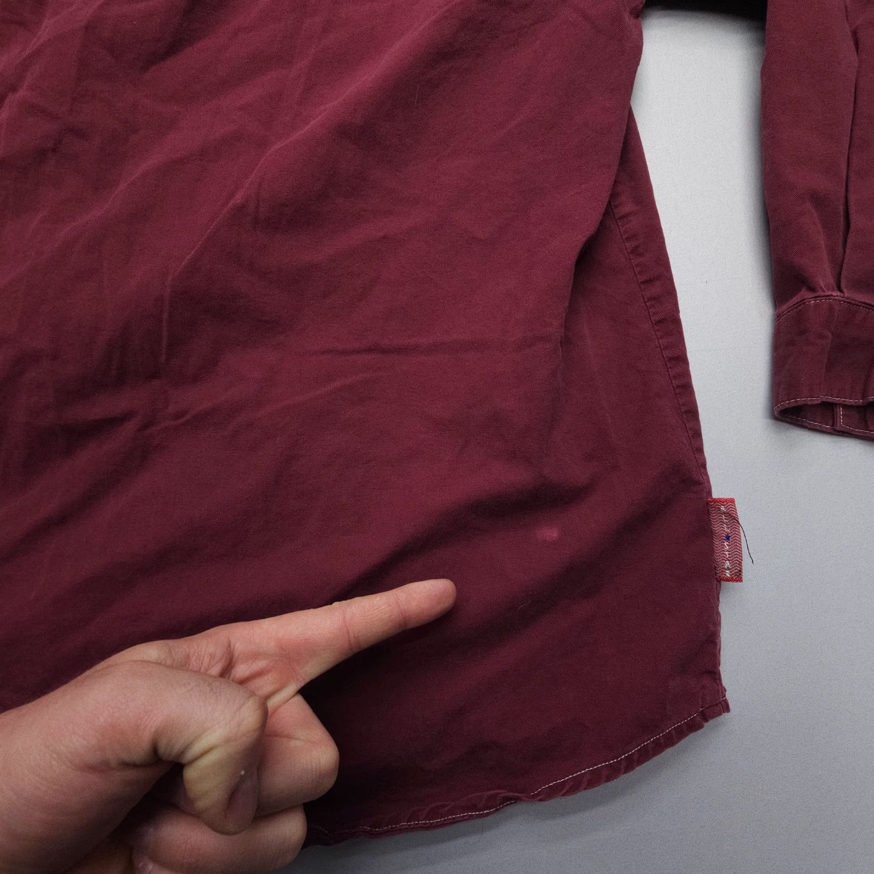 Converse VINTAGE Converse Chuck Taylor Full Zip Shirt Jacket Mens XL Red Twill Jacket with Zip, Solid Pattern, 90s Theme, USA, Outdoor, Walking, Shacket Size US XL / EU 56 / 4 - 5 Thumbnail