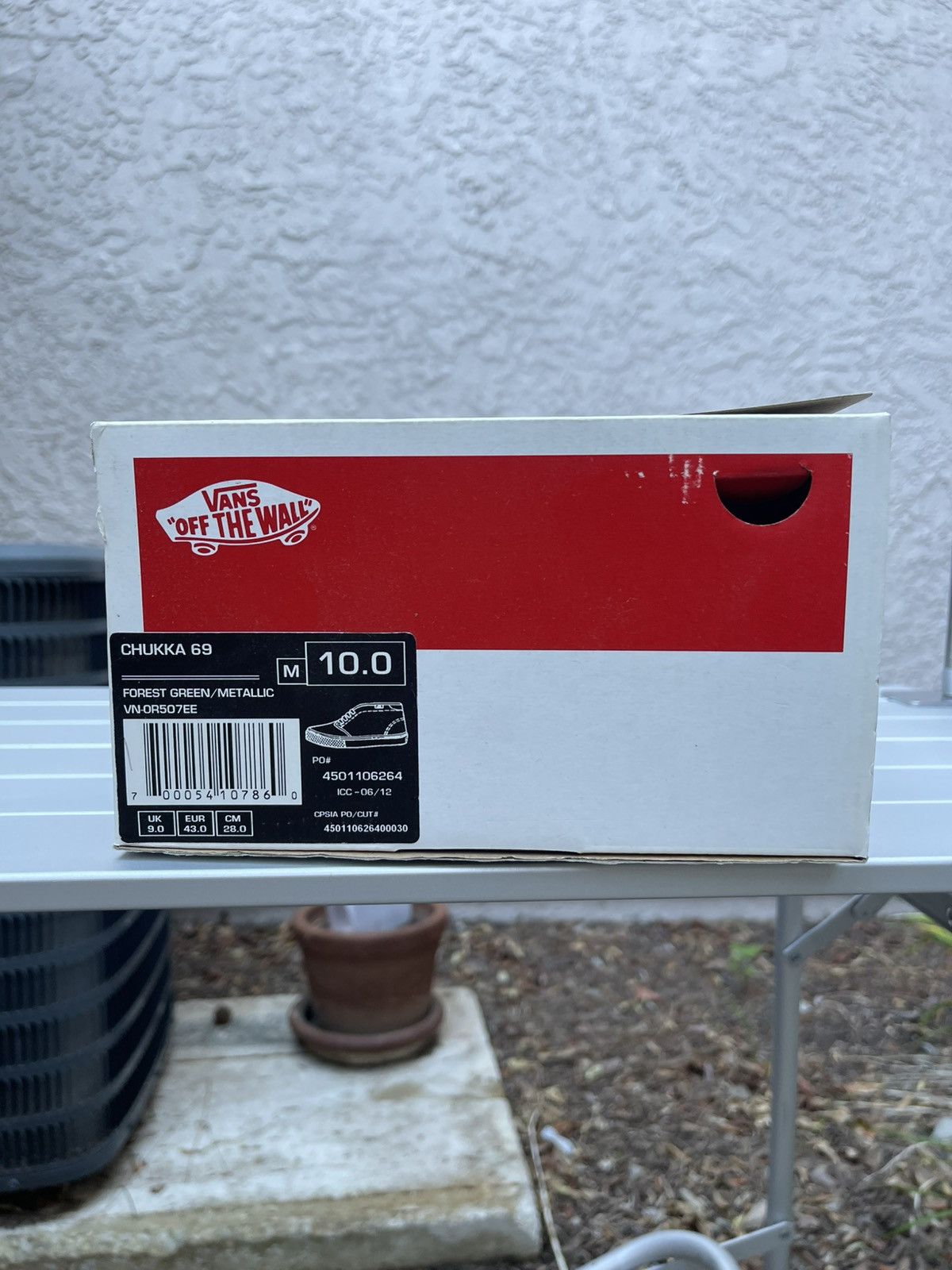 Supreme × Vans Supreme Vans Chukka 69 Size US 10 / EU 43 - 11 Thumbnail
