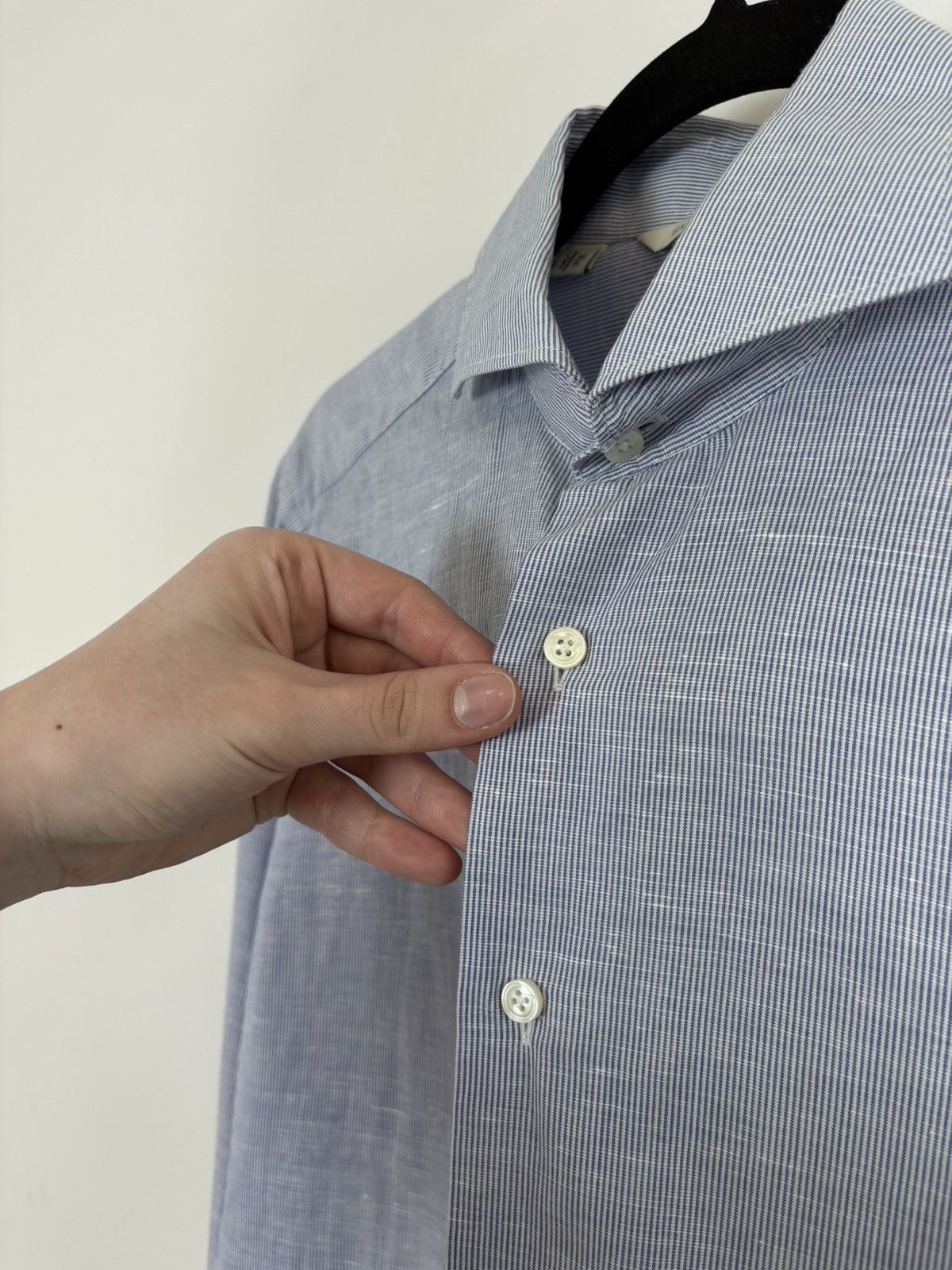 Suitsupply Suitsupply Light Blue Striped Cotton Linen Button Up Shirt Size US S / EU 44-46 / 1 - 5 Thumbnail