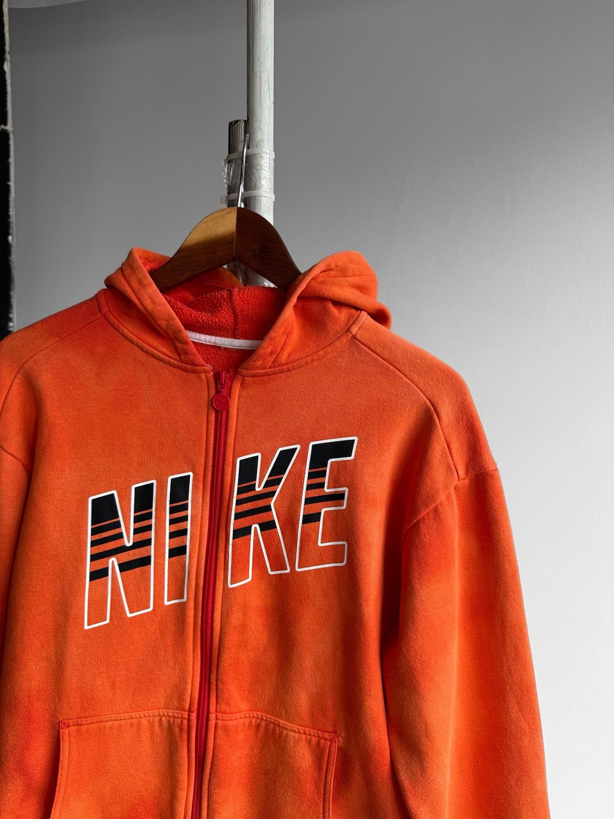 Nike Nike Sportswear Mens Tie Dye Orange Full Zip Hoodie LS Size US XL / EU 56 / 4 - 2 Thumbnail