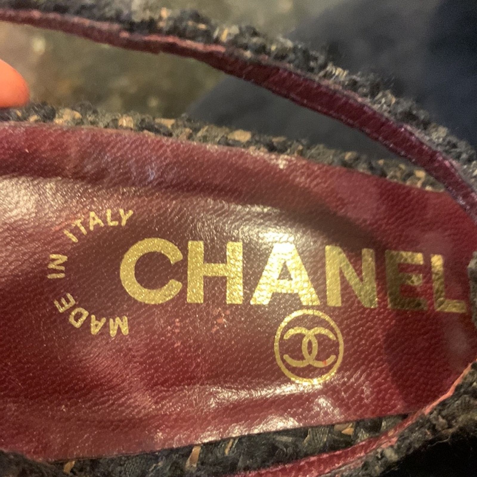 Chanel Chanel tweed captoe T strap shoes heels Size US 8 / IT 38 - 2 Thumbnail
