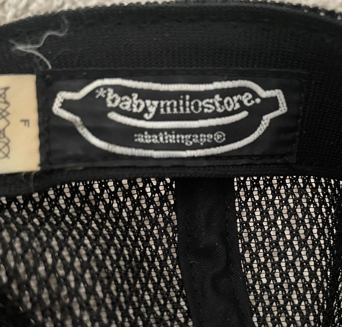 Bape Bape x Kaws Baby Milo Trucker Hat Size ONE SIZE - 3 Thumbnail