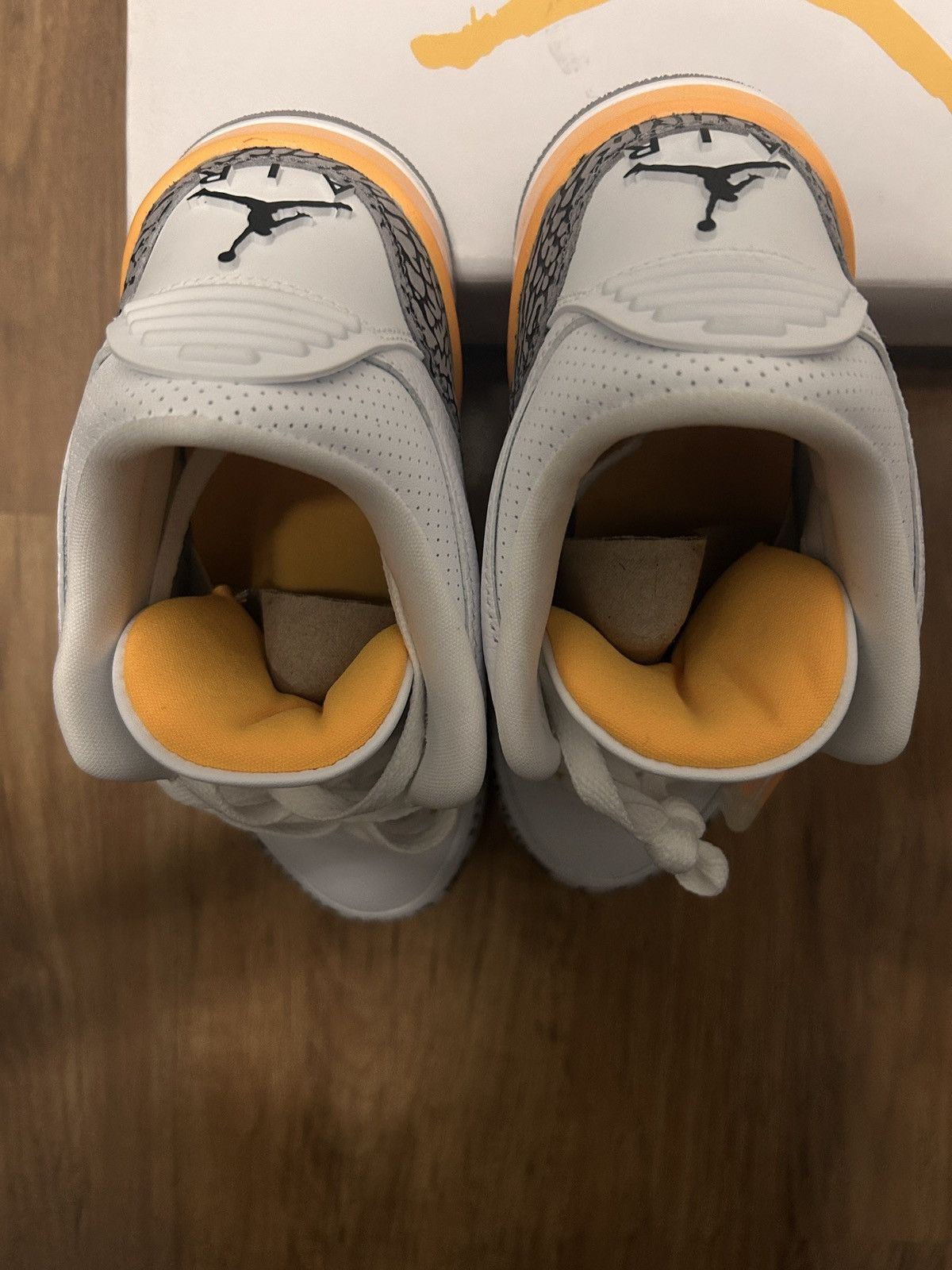 Jordan Brand Jordan 3 Laser orange womens size 8 or size 6.5mens Size US 8 / IT 38 - 5 Thumbnail