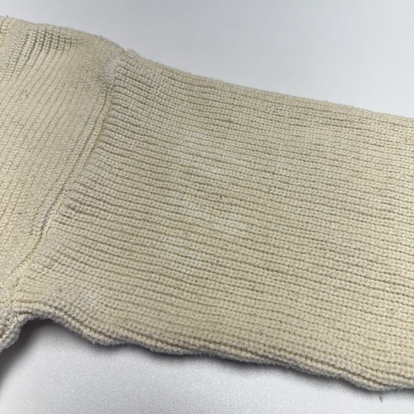 Champion × Vintage Vintage Champion Knit Sweater Mt Carmel Crewneck Cream Made Size US M / EU 48-50 / 2 - 6 Thumbnail
