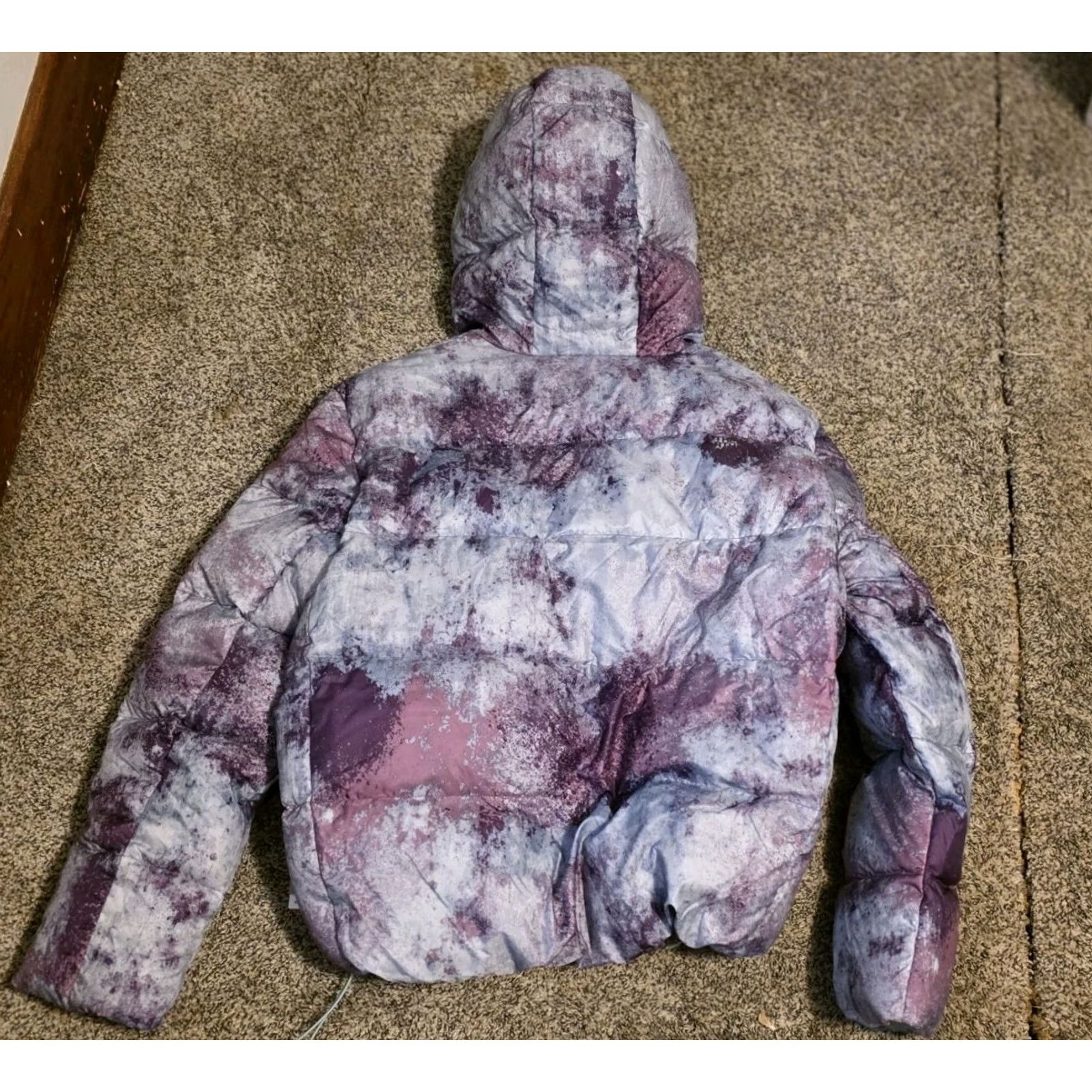 The North Face VINTAGE The North Face CSPK Printed Hooded 700 Down Puffer Insulated Jacket Women's Blueberry Wine Spray Print Winter Parka Mens Girls Size M / US 6-8 / IT 42-44 - 2 Thumbnail