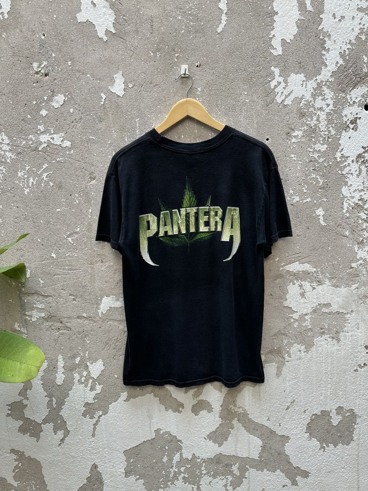 Band Tees Vintage Pantera American Heavy Metal Band Tees Size US M / EU 48-50 / 2 - 2 Thumbnail