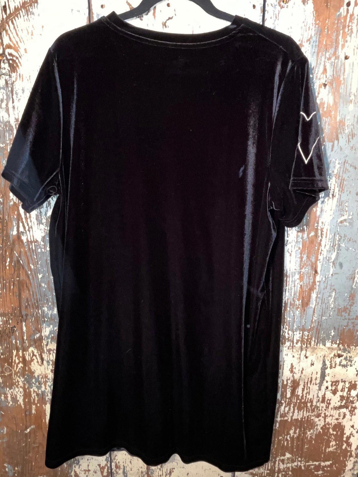 Divided Divided by H&M size 14 velour dress with patches Size L / US 10 / IT 46 - 6 Thumbnail