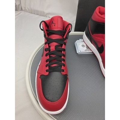 Jordan Brand Nike Air Jordan 1 Mid Reverse Bred 554724-660 Red Black Mens Size US 12 / EU 45 - 4 Thumbnail