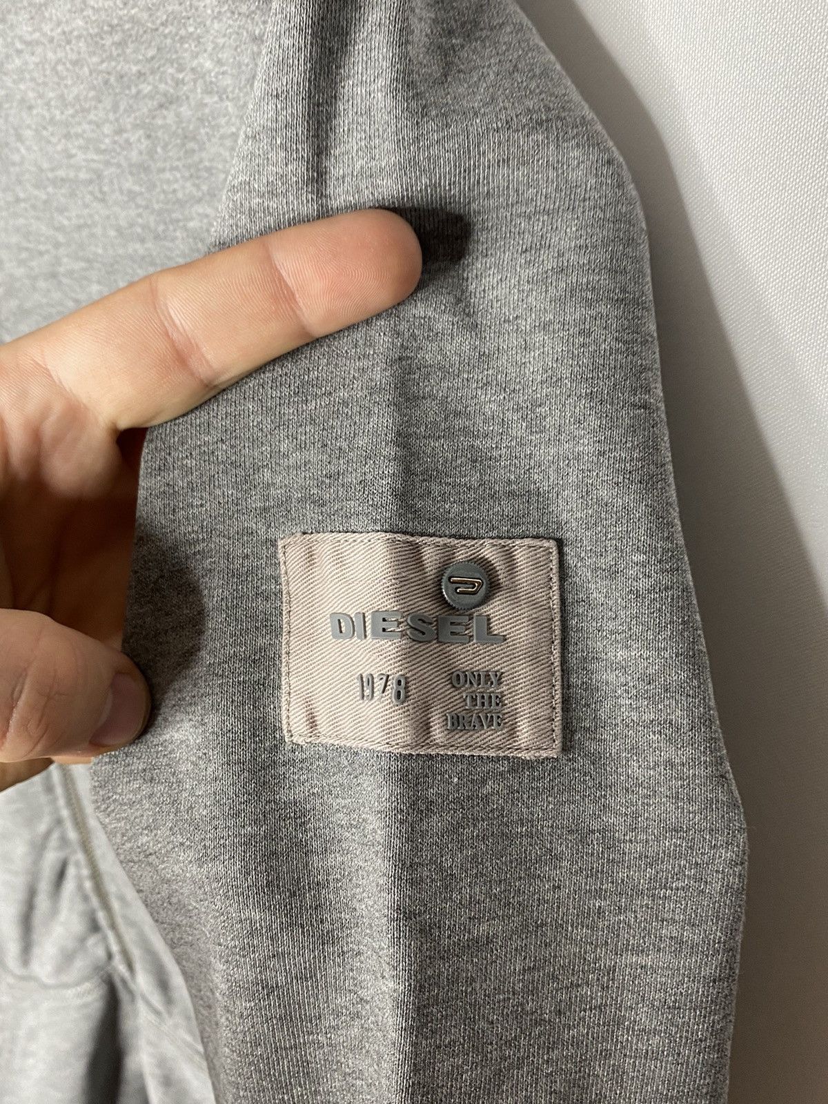Diesel × Vintage 🔥Vintage Diesel Luxury Full Zip Hoodie Pullover Jacket🔥 Size US S / EU 44-46 / 1 - 4 Thumbnail