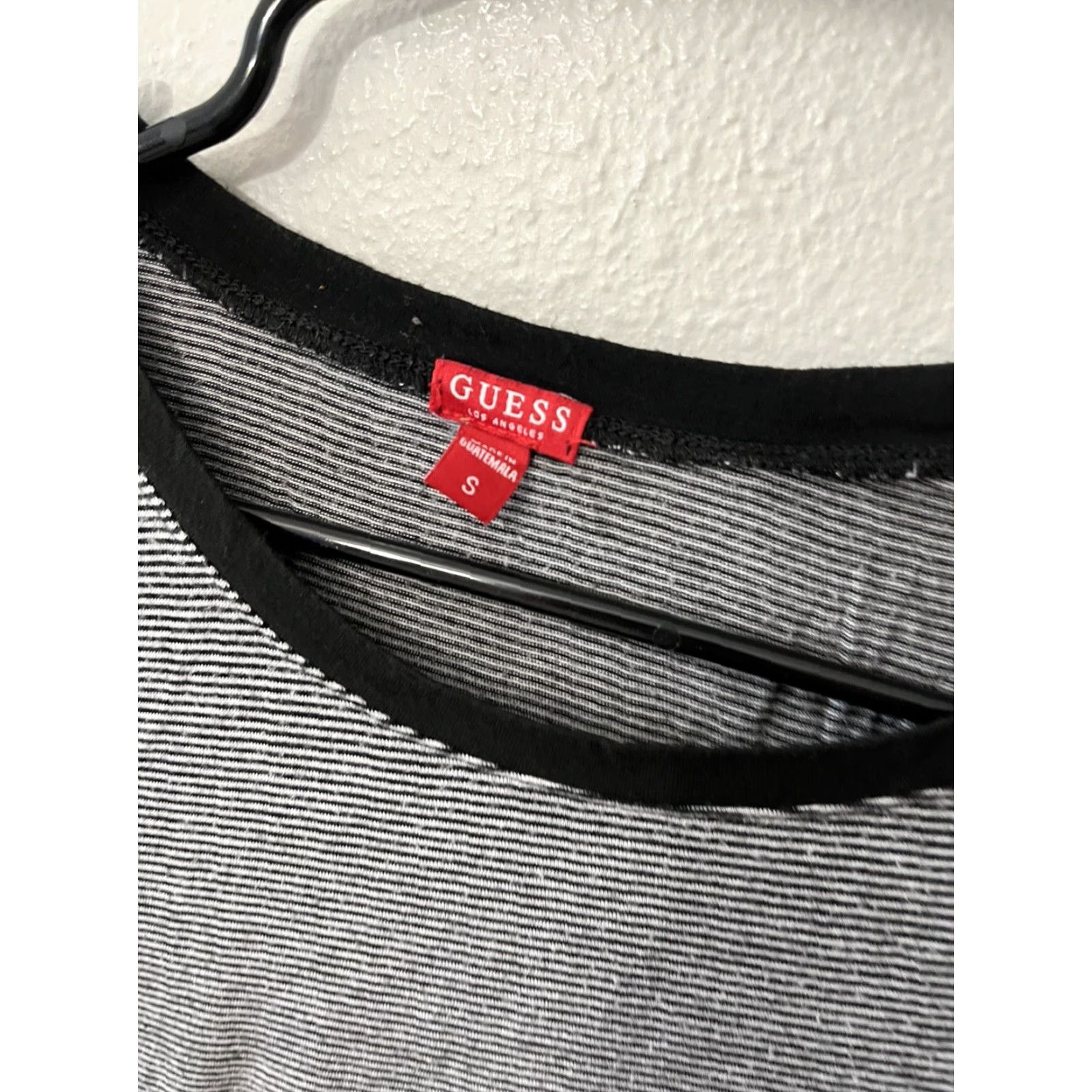 Guess VINTAGE GUESS Women's Cropped Ringer T-Shirt Black White Striped 90s Style S Size ONE SIZE - 3 Thumbnail