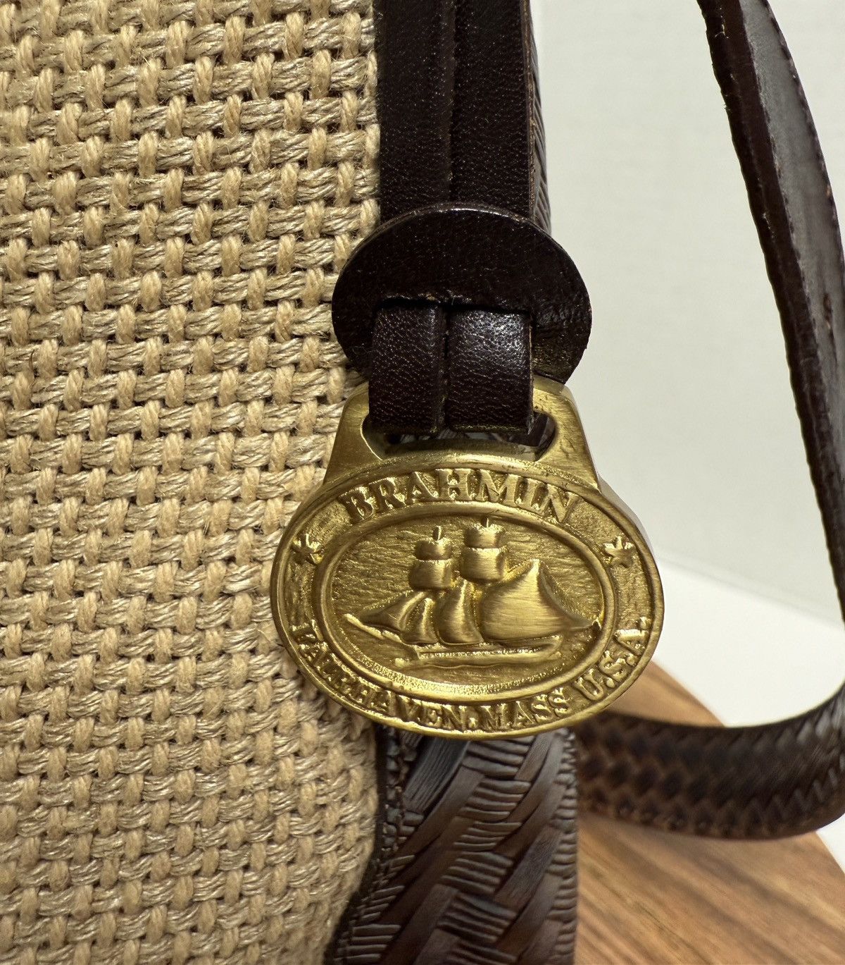 BRAHMIN Brahmin Vtg Large Cream Woven Canvas Leather Shoulder Bag Size ONE SIZE - 2 Thumbnail