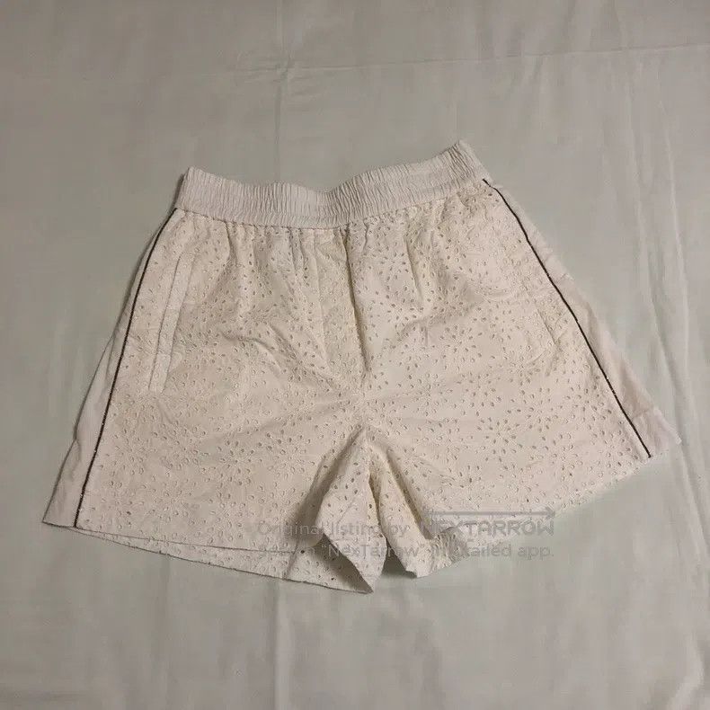 Brunello Cucinelli Brunello Cucinelli Ladies Shorts Size 26" / US 2 / IT 38 - 1 Thumbnail