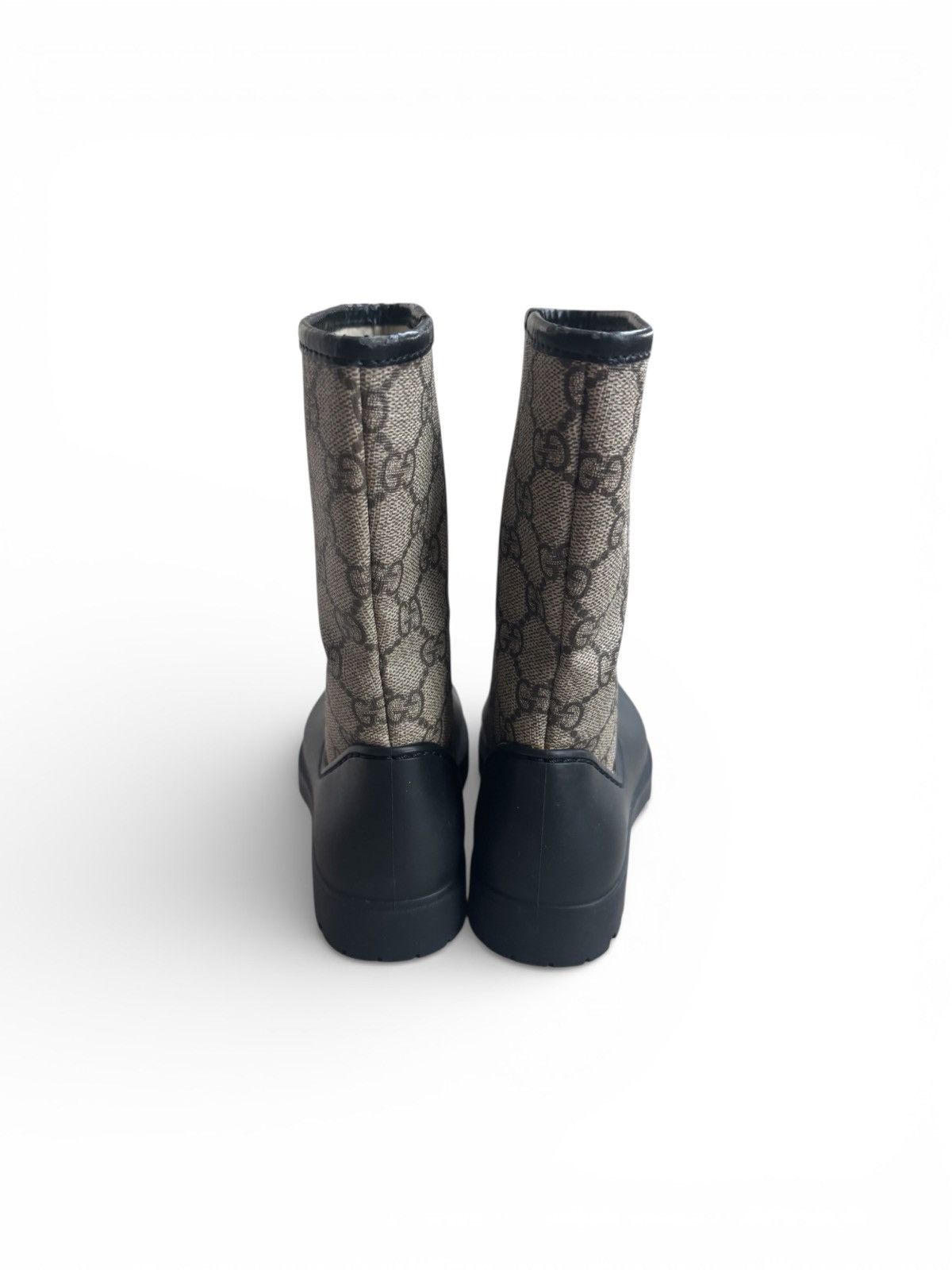 Gucci Gucci 27 size Kids Monogram Rubber Boots Size US 4 / IT 34 - 4 Thumbnail