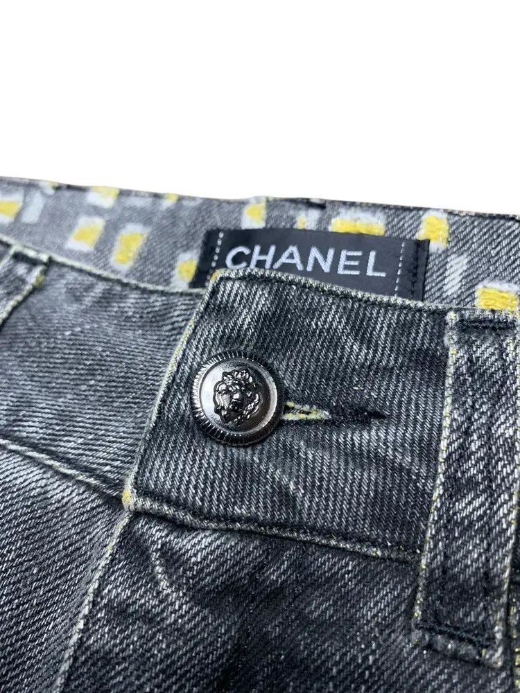 Chanel SS 2011 Chanel disteressed straight leg jeans Size 30" / US 8 / IT 44 - 8 Thumbnail