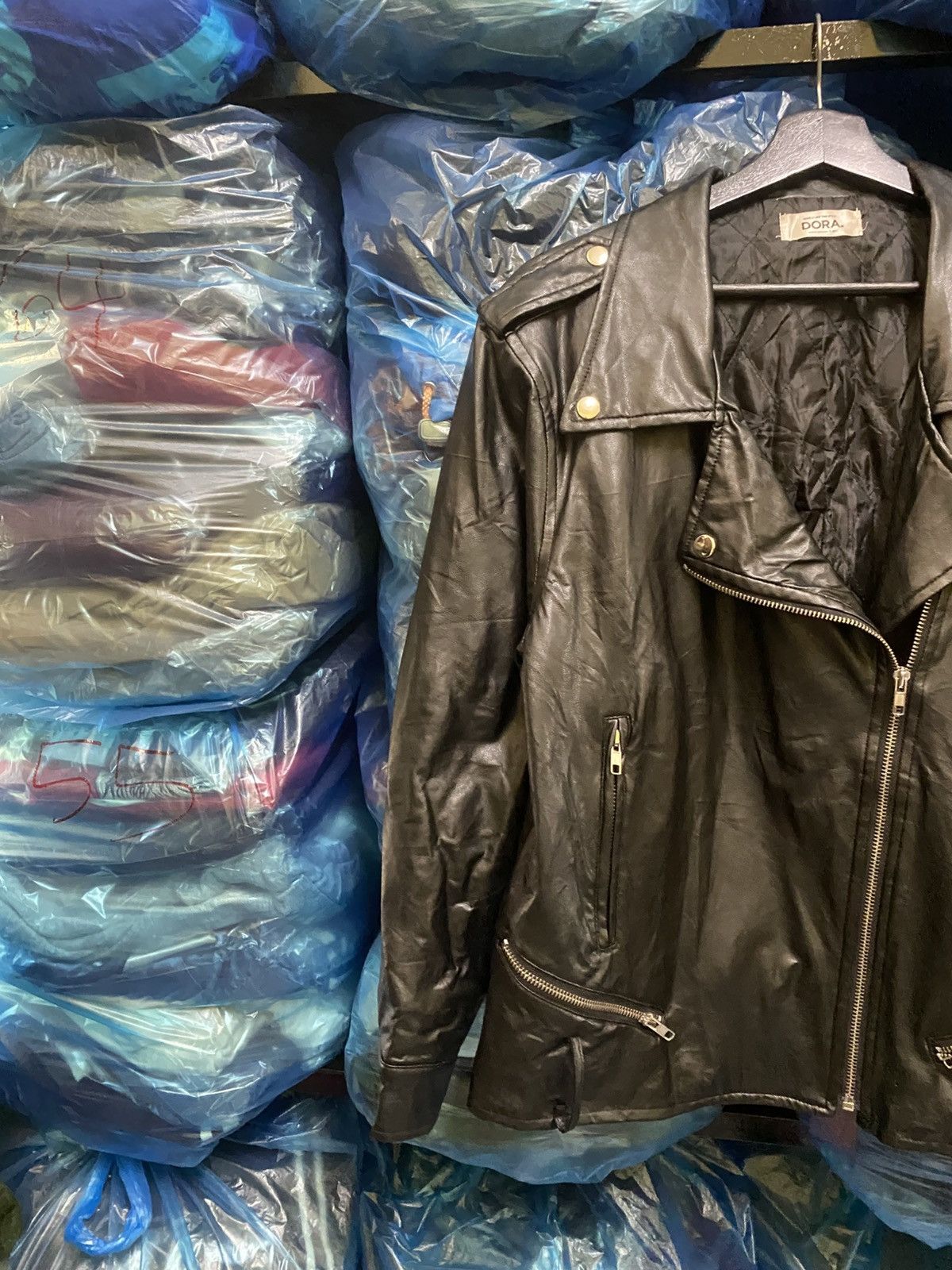Other Vintage 2011 DORA Black Leather Biker Jacket Quilted Lining Size US S / EU 44-46 / 1 - 6 Thumbnail