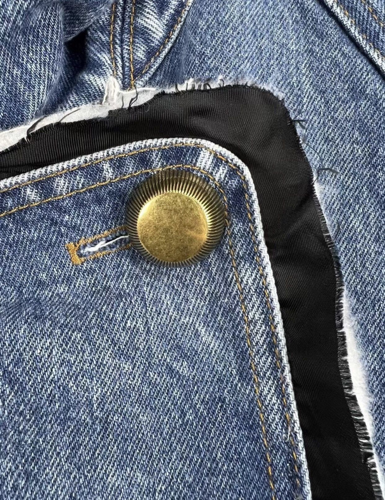 Balenciaga BALENCIAGA Balenciaga denim cotton jacket 2412-Nextarrow Size US S / EU 44-46 / 1 - 3 Thumbnail