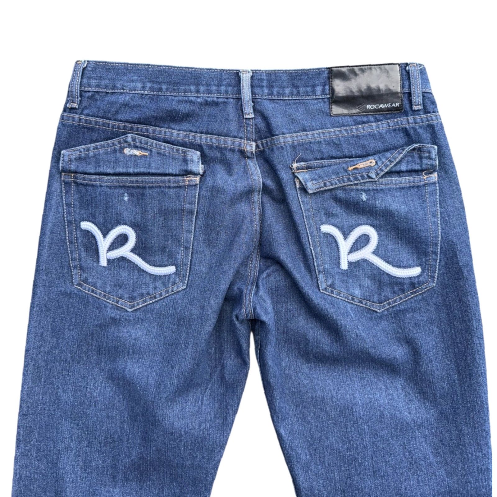 Rocawear VINTAGE Rocawear Jeans Blue Embroidered Pockets Classic Fit Size 34x32 RARE Mens Straight 34 32 Size US 34 / EU 50 - 3 Thumbnail