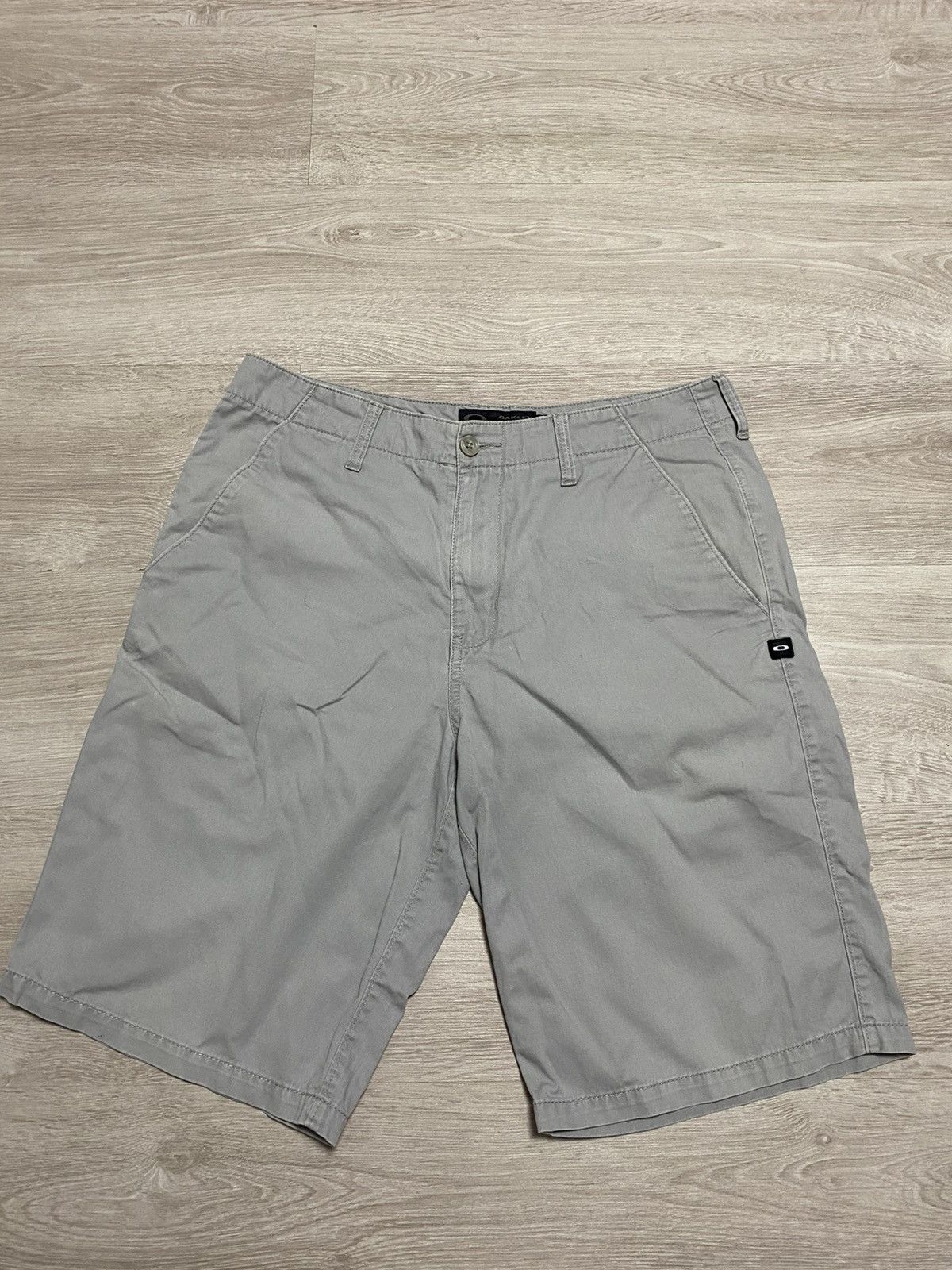 Oakley Vintage Oakley Outdoor Shorts cargo size 32” Size US 32 / EU 48 - 1 Thumbnail