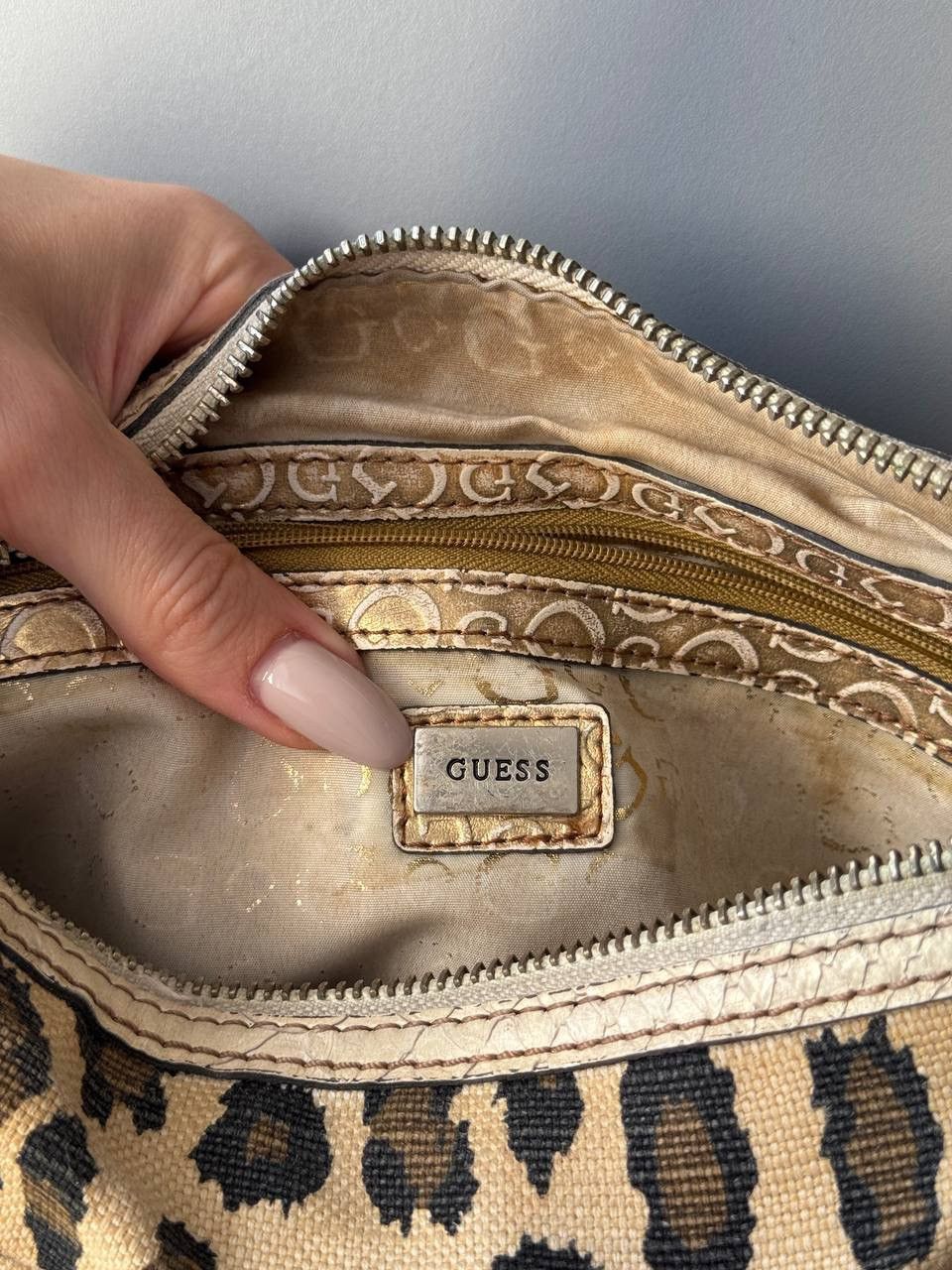 Guess Vintage Women’s Guess Leopard Print Bag Size ONE SIZE - 9 Thumbnail
