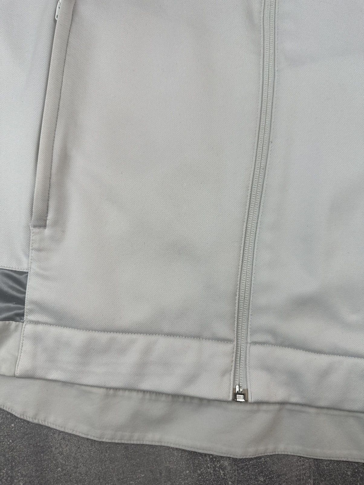 Adidas Adidas Real Madrid 2015 Soccer Football Track Jacket Size US L / EU 52-54 / 3 - 7 Thumbnail