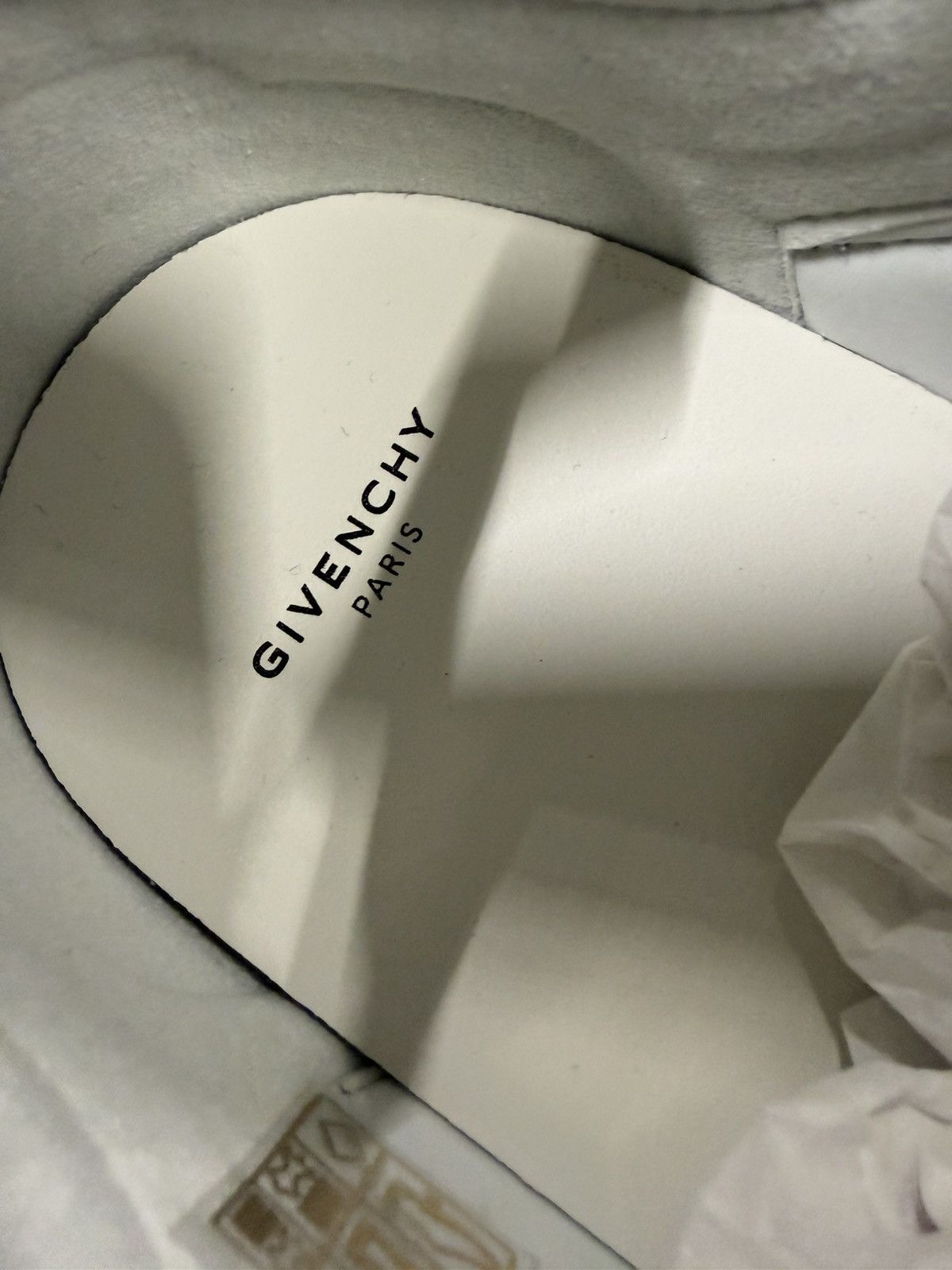 Givenchy Givenchy Spectre Runner Sneaker NEW 900$ Size US 13 / EU 46 - 6 Thumbnail