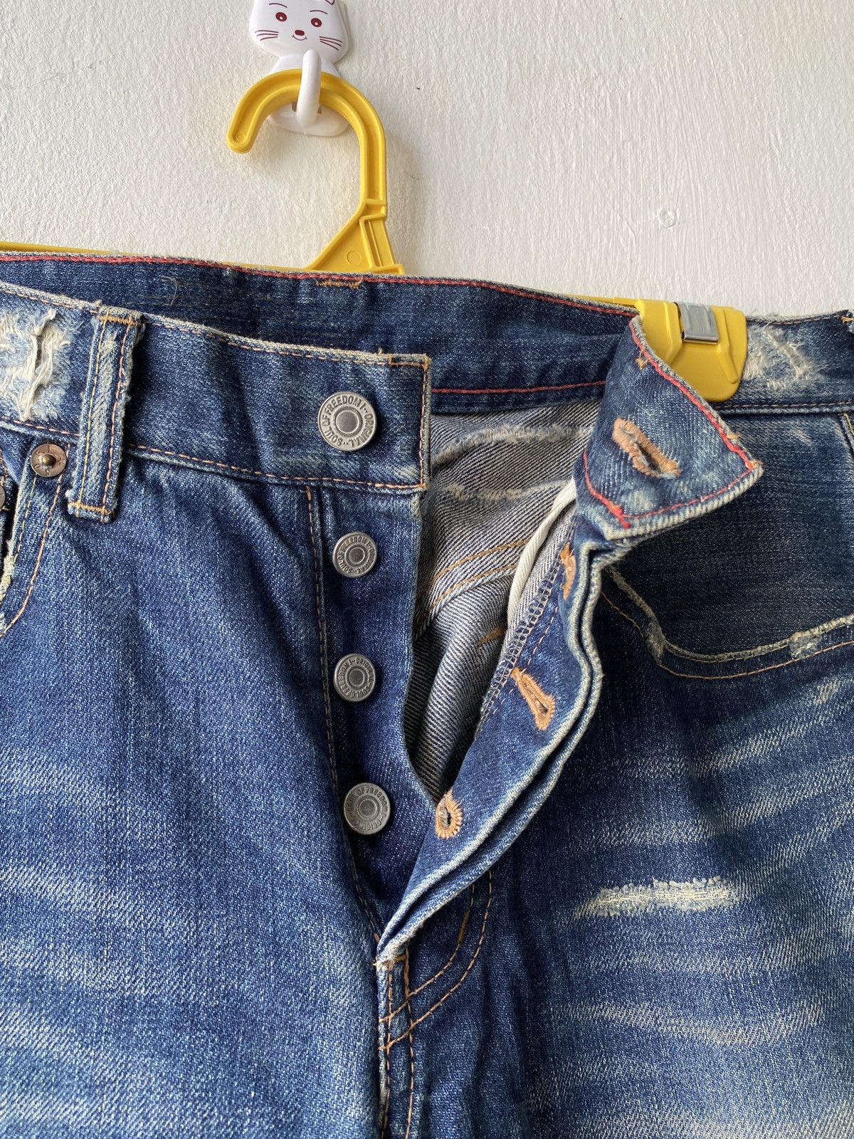 Japanese Brand Japanese Brand Made In Heaven Distressed Denim Size US 30 / EU 46 - 7 Thumbnail