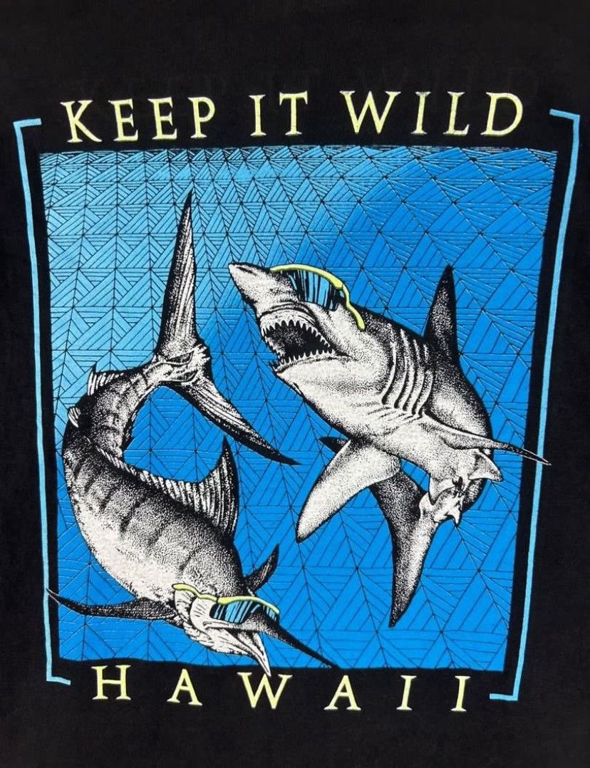 Hanes × Vintage Vintage 90s Keep It Wild Hawaii / Shark & Swordfish Artwork Size US M / EU 48-50 / 2 - 3 Thumbnail
