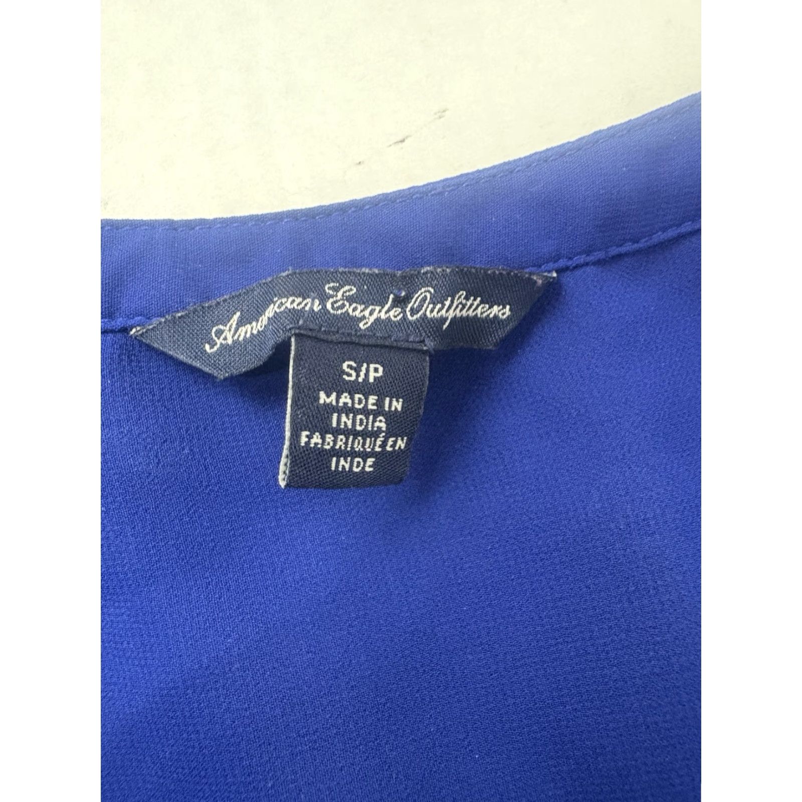 American Eagle Outfitters American Eagle Blue Sheer Lace 3/4 Sleeve Blouse Womens Size S India Size S / US 4 / IT 40 - 7 Thumbnail