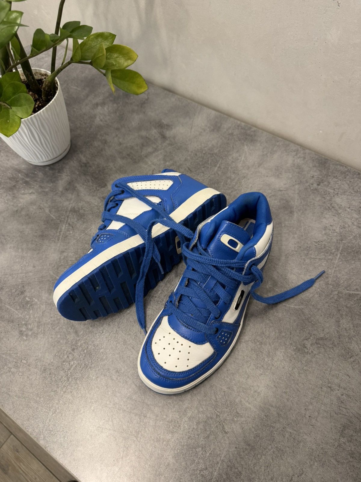 Oakley Oakley Vintage Rare Megajoule Mid Leather Sneakers Shoes Size US 8 / EU 41 - 3 Thumbnail