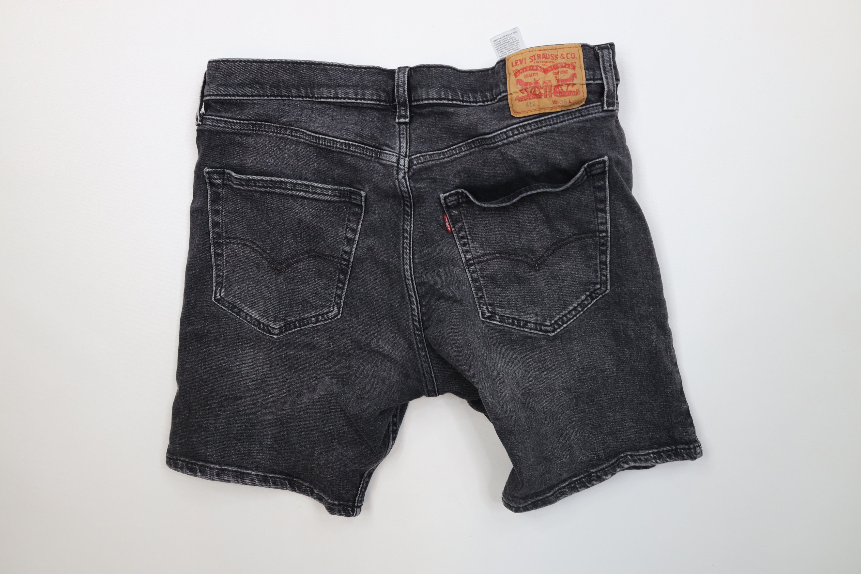Levi's Vintage Y2K Levis 412 Faded Above Knee Denim Shorts Black Size US 36 / EU 52 - 9 Thumbnail