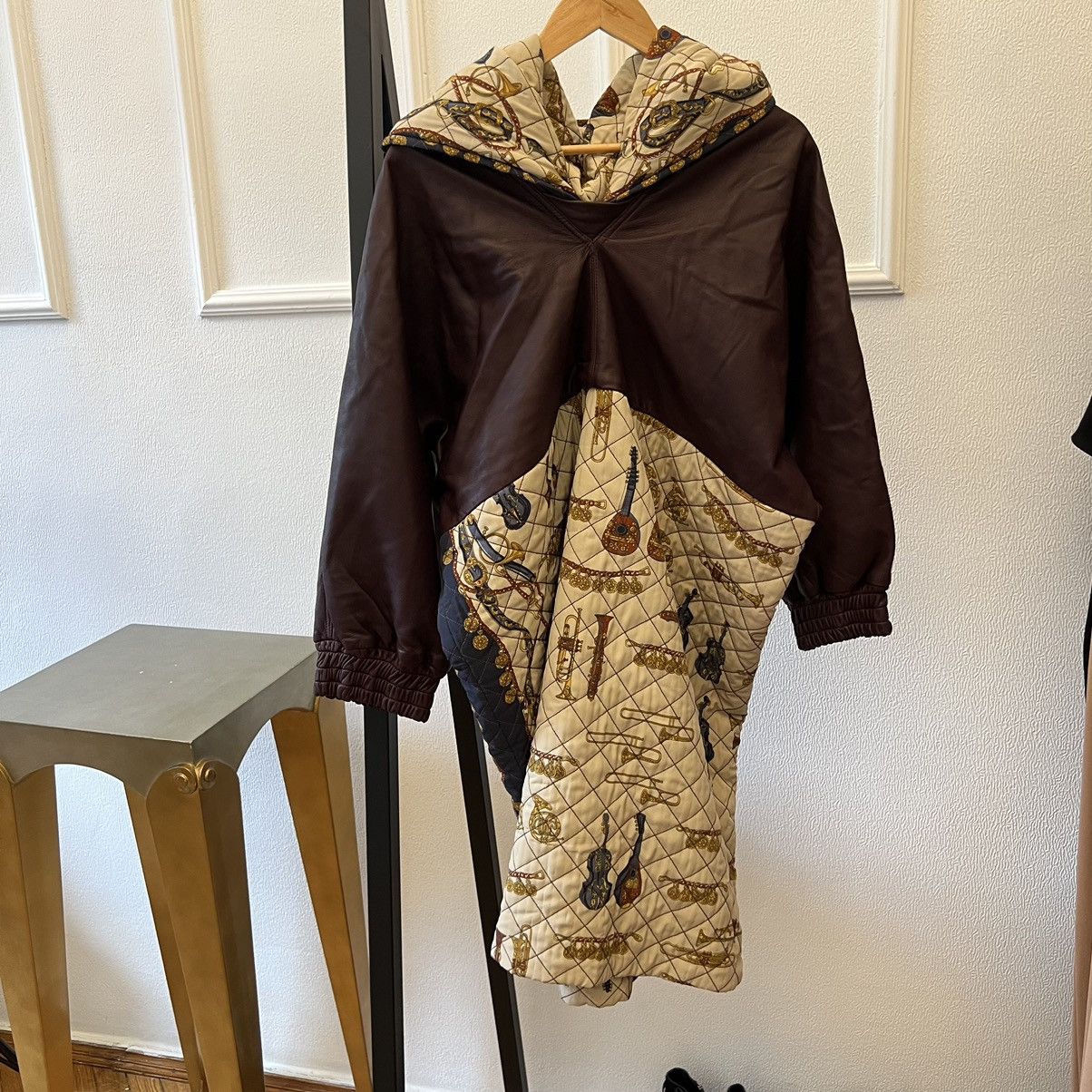 Dolce & Gabbana Dolce Gabbana Special Piece Musical Print Poncho Size M / US 6-8 / IT 42-44 - 1 Thumbnail