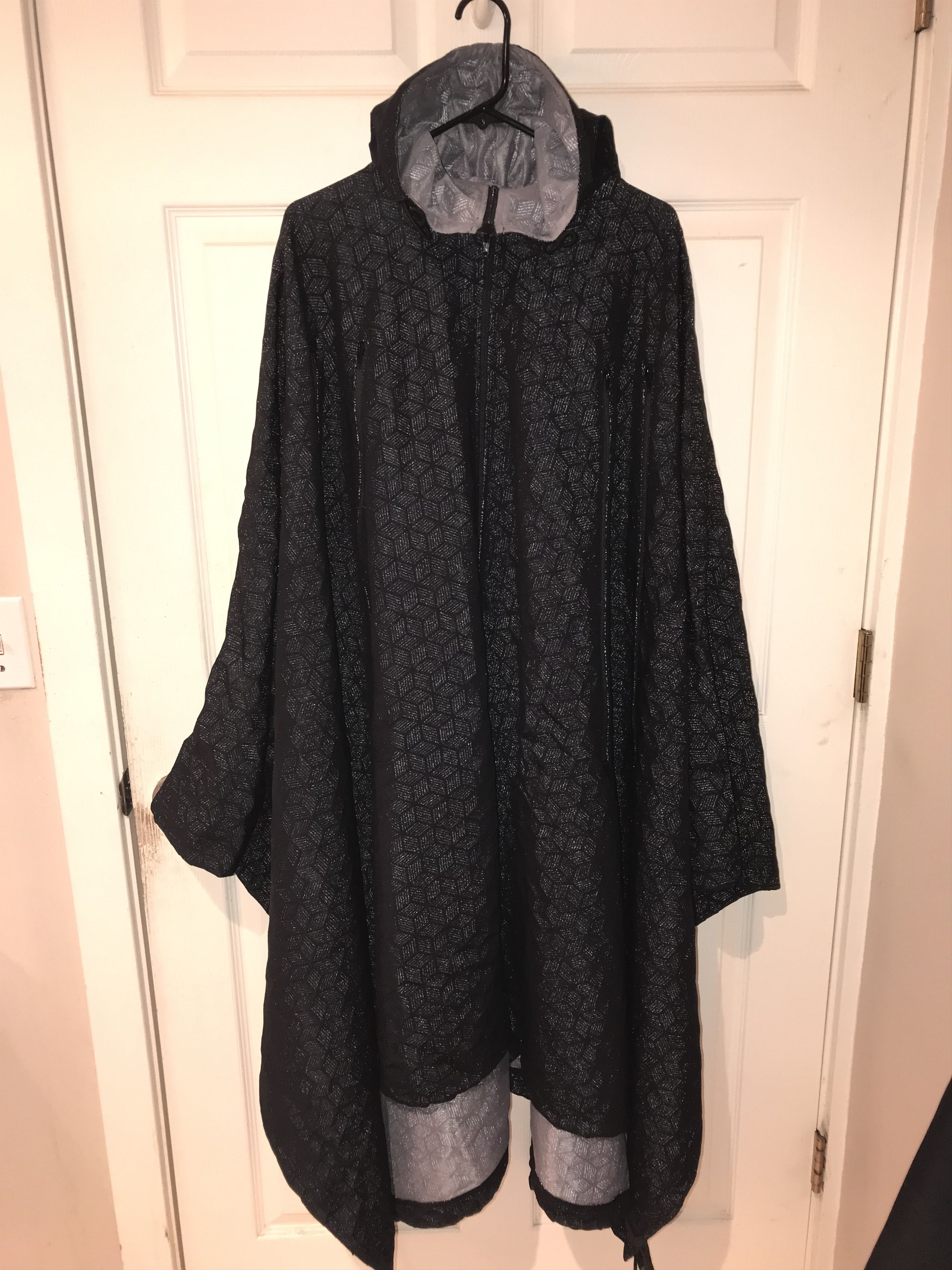 Adidas Y-3 Space Track Poncho S/S 2017 M Oversized Yohji Yamamoto Size US M / EU 48-50 / 2 - 7 Thumbnail