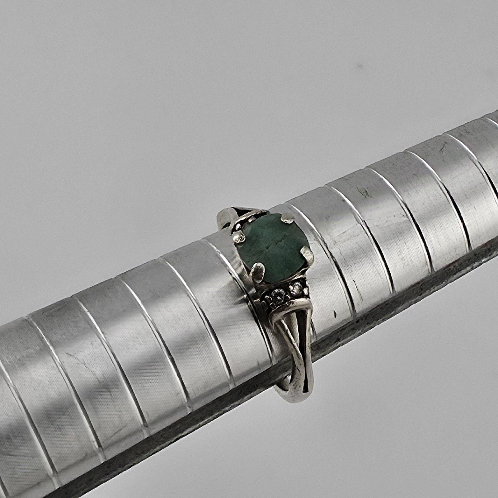 Other Sterling Silver Ring Green Stone 925 Size 6.5 Size ONE SIZE - 8 Thumbnail